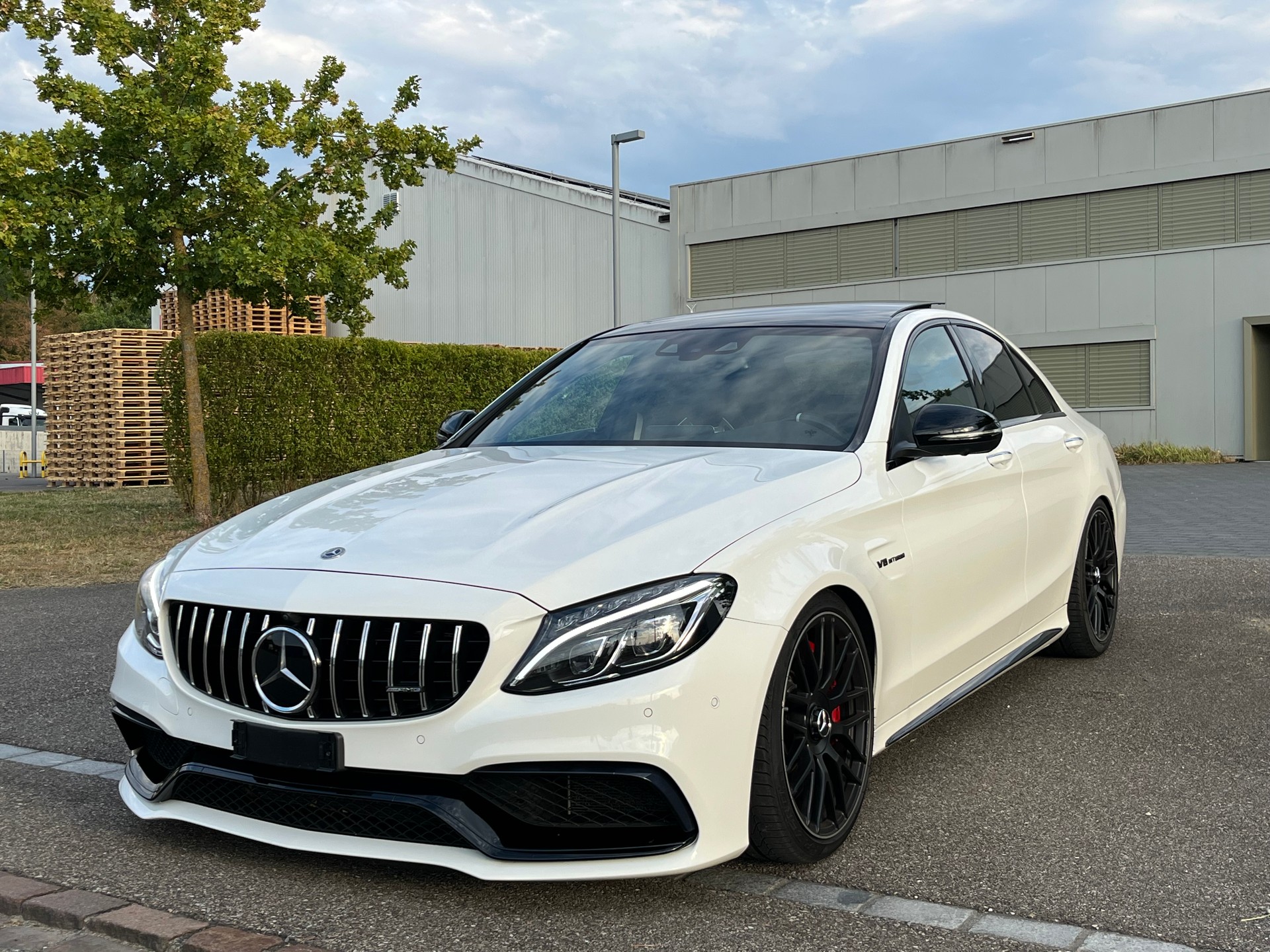 MERCEDES-BENZ C 63 S AMG-image-0