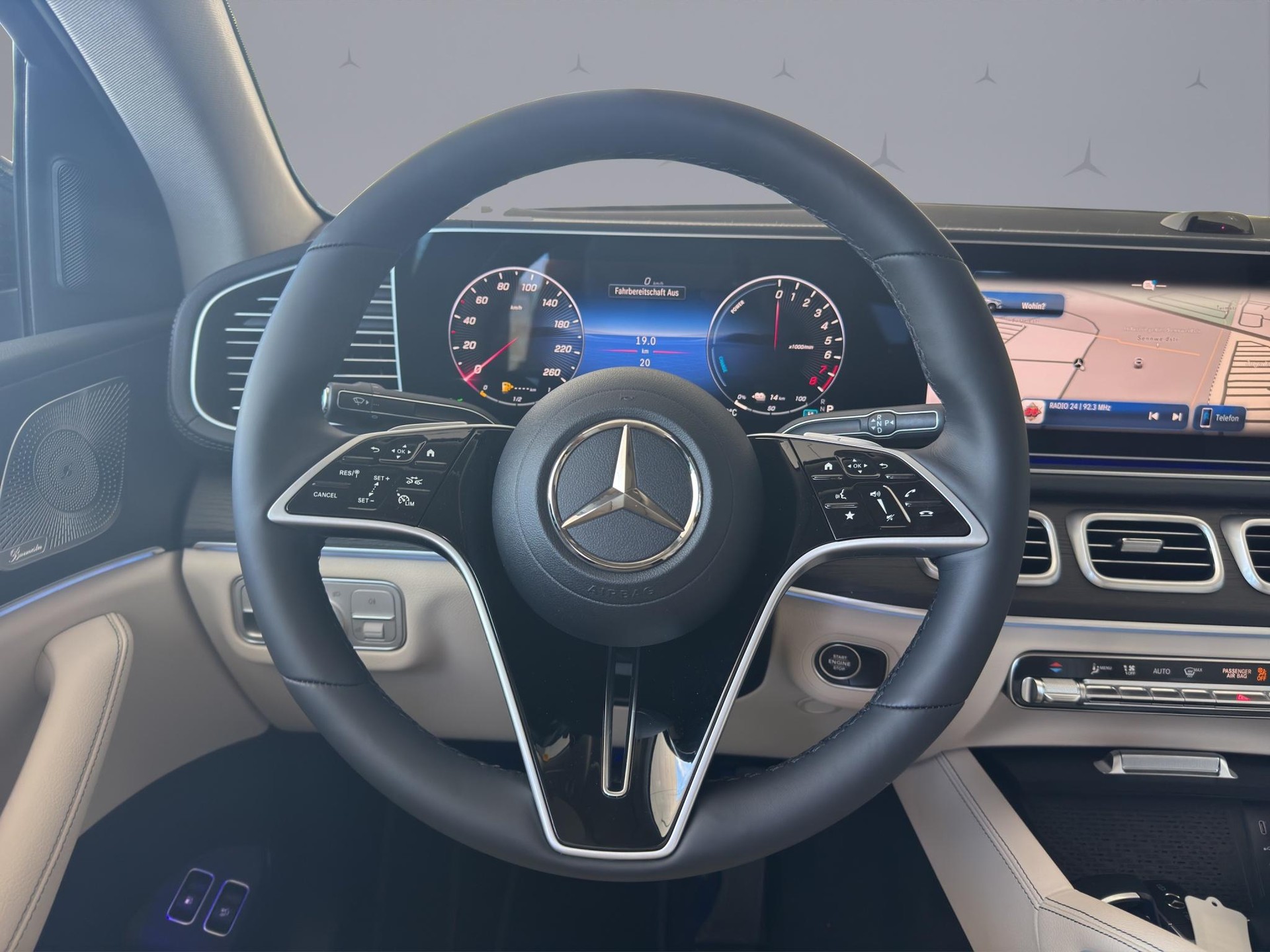 MERCEDES-BENZ GLE 400 e EQ Star AMG Line 4matic Coupé-image-11