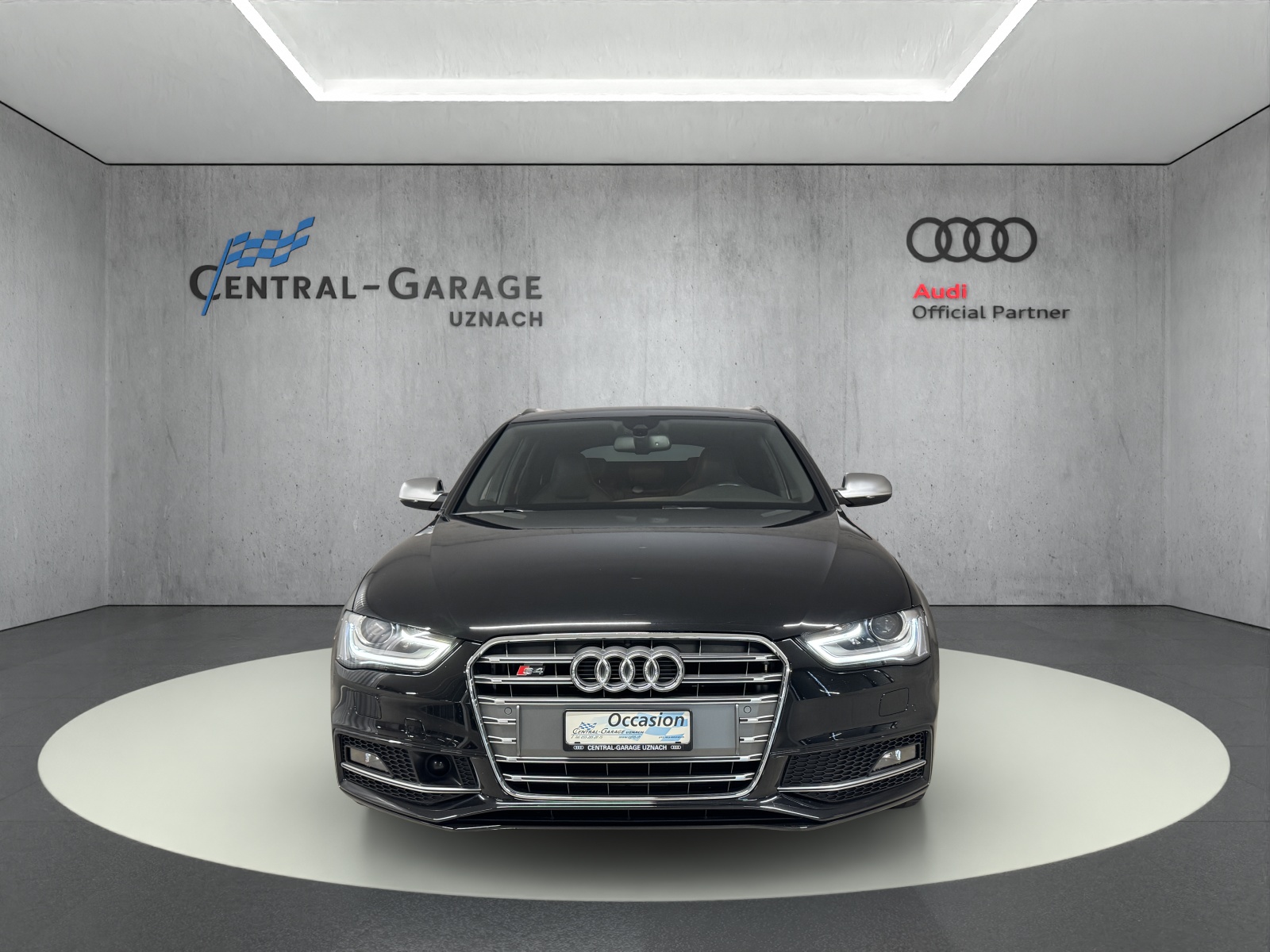 AUDI S4 Avant 3.0 TFSI quattro S-tronic-image-1
