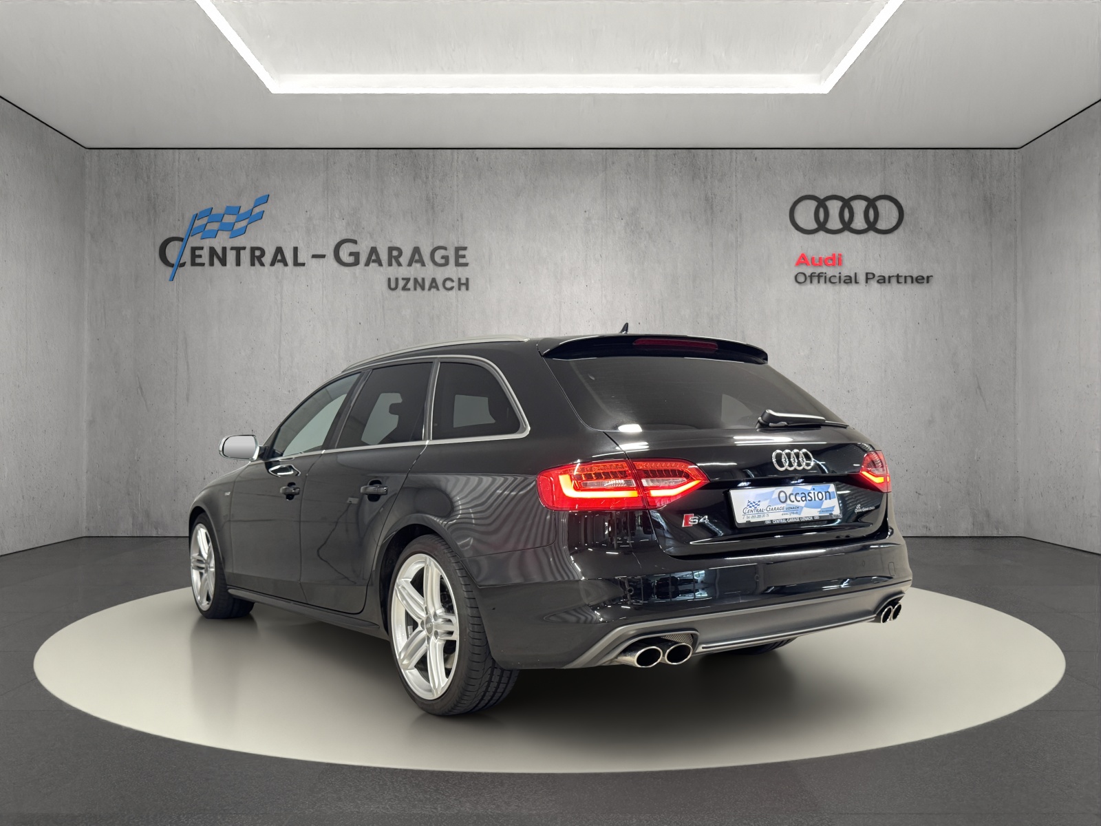 AUDI S4 Avant 3.0 TFSI quattro S-tronic-showroom-element-2