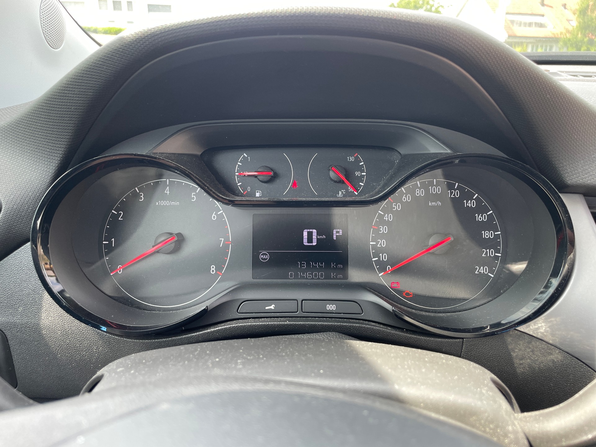 OPEL Crossland X 1.2i TP Enjoy Automatic-image-6