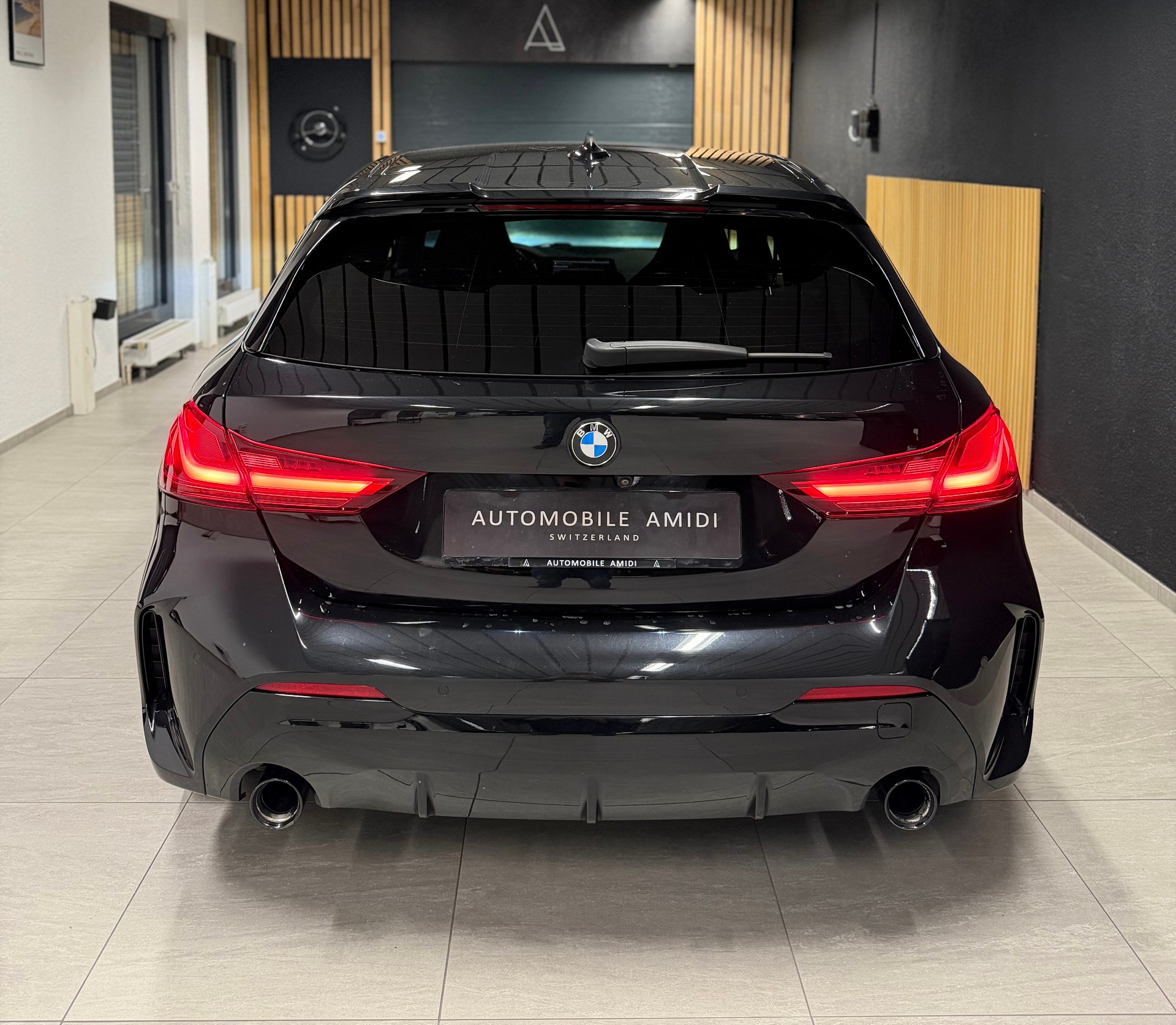 BMW 120d xDrive Steptronic M Sport-image-3
