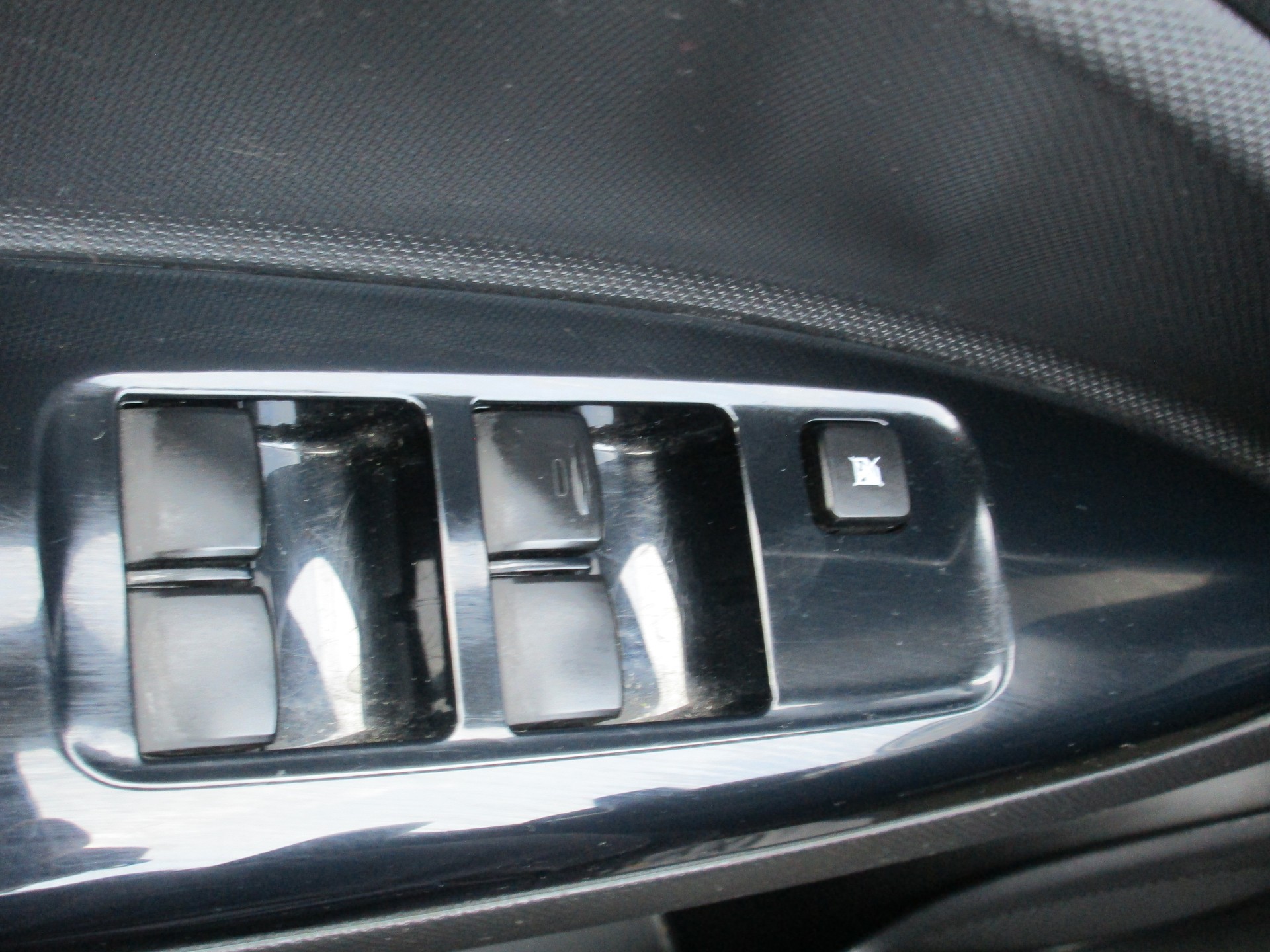 MITSUBISHI Space Star 1.2 Celebration 300K CVT-image-12