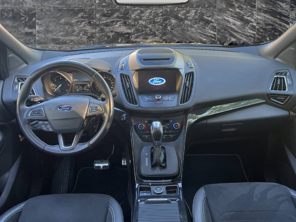 FORD Kuga 2.0 TDCi 180 ST-Line-image-7