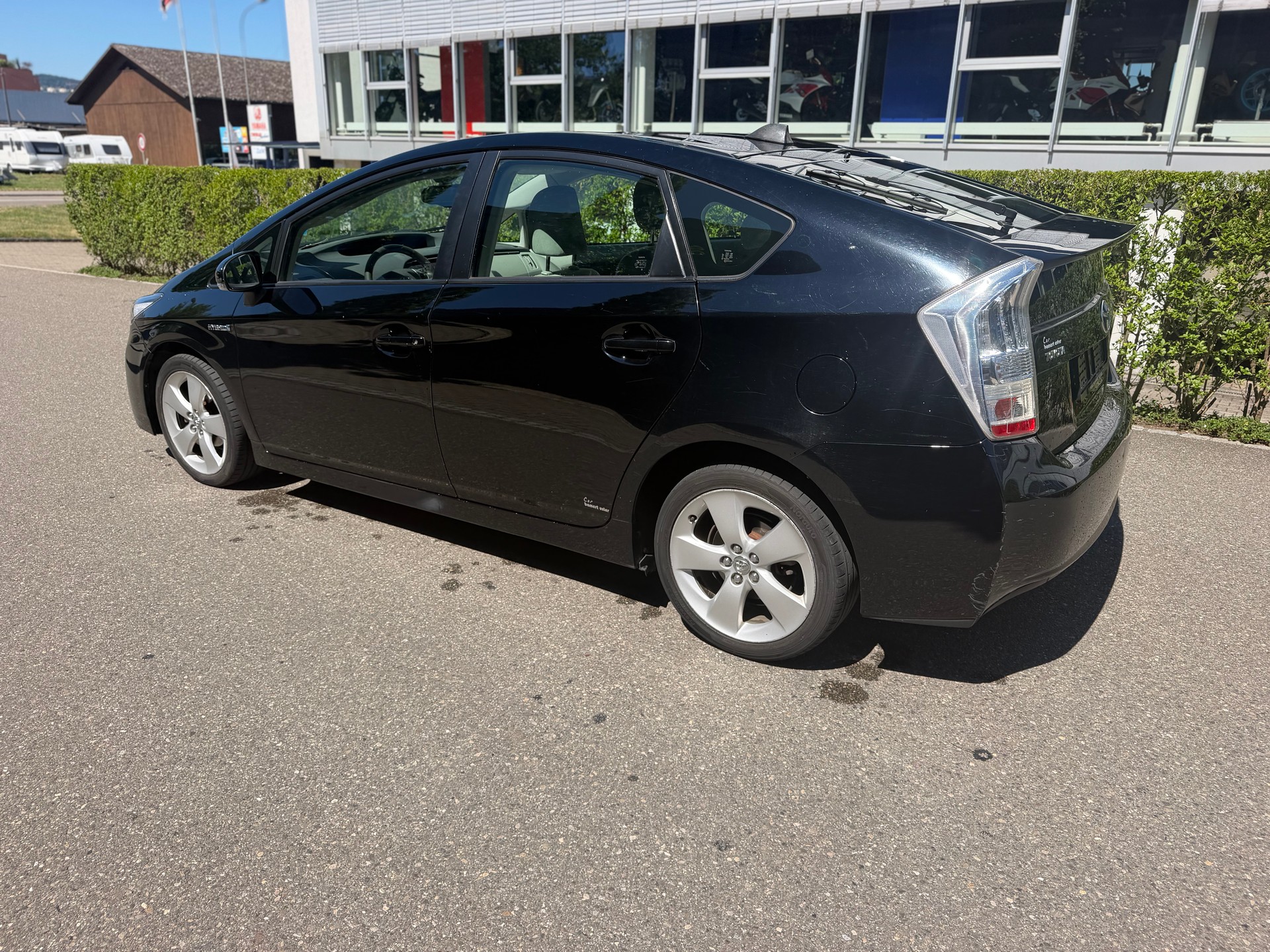 TOYOTA Prius 1.8 16V HSD Sol-image-6