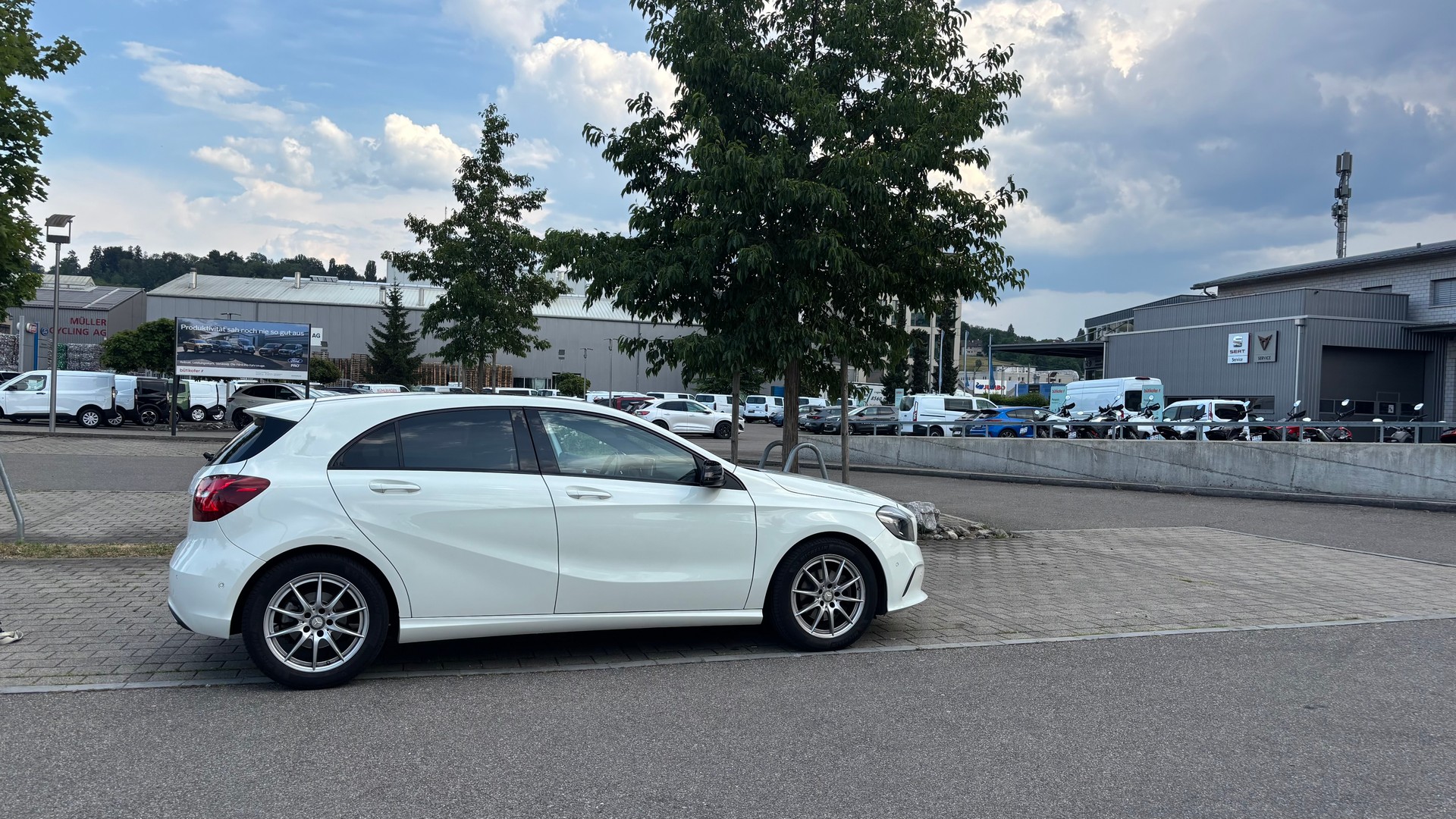 MERCEDES-BENZ A 200 Night Star-image-1