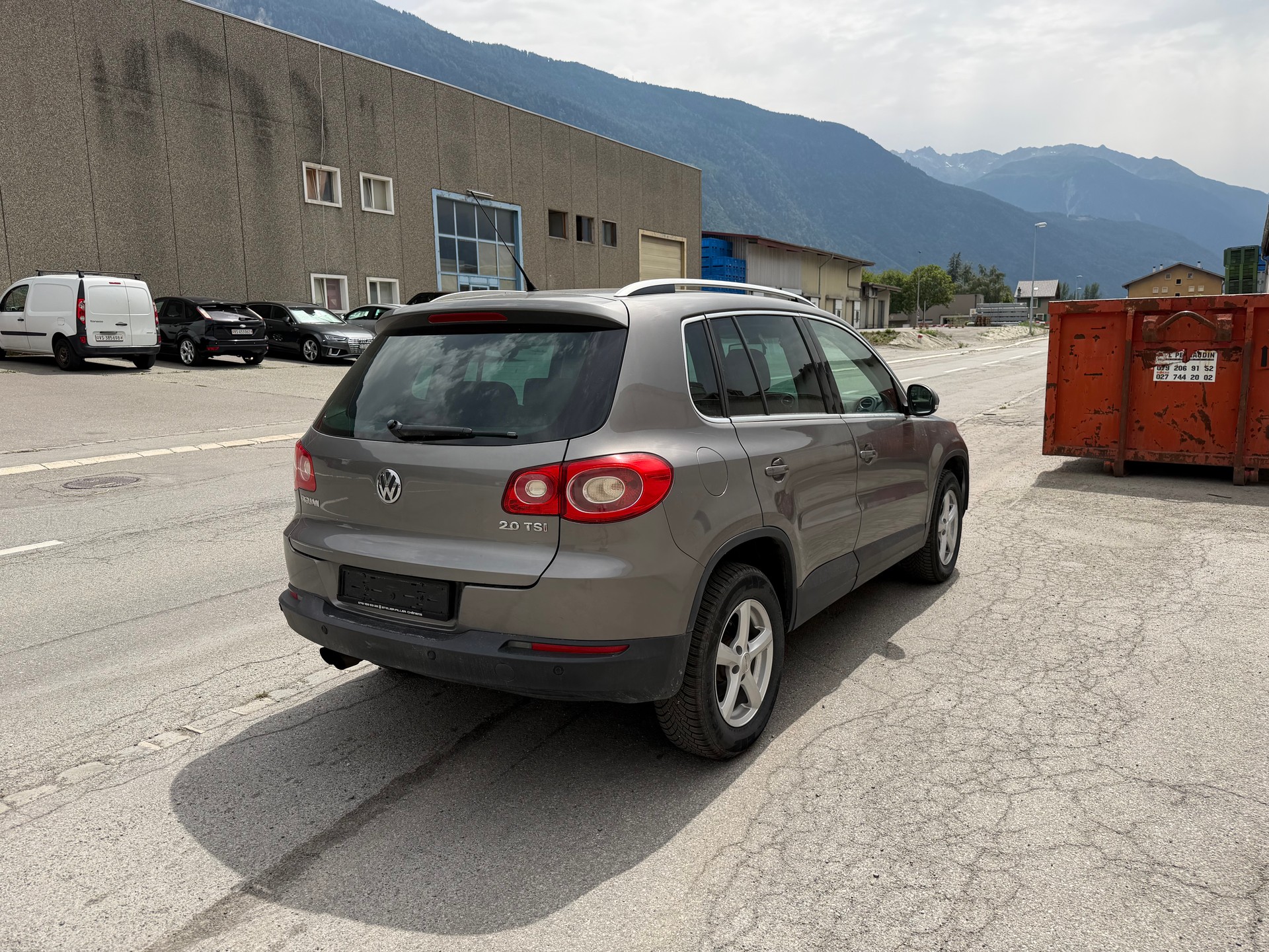 VW Tiguan 2.0 TSI Sport&Style Tiptronic-image-4