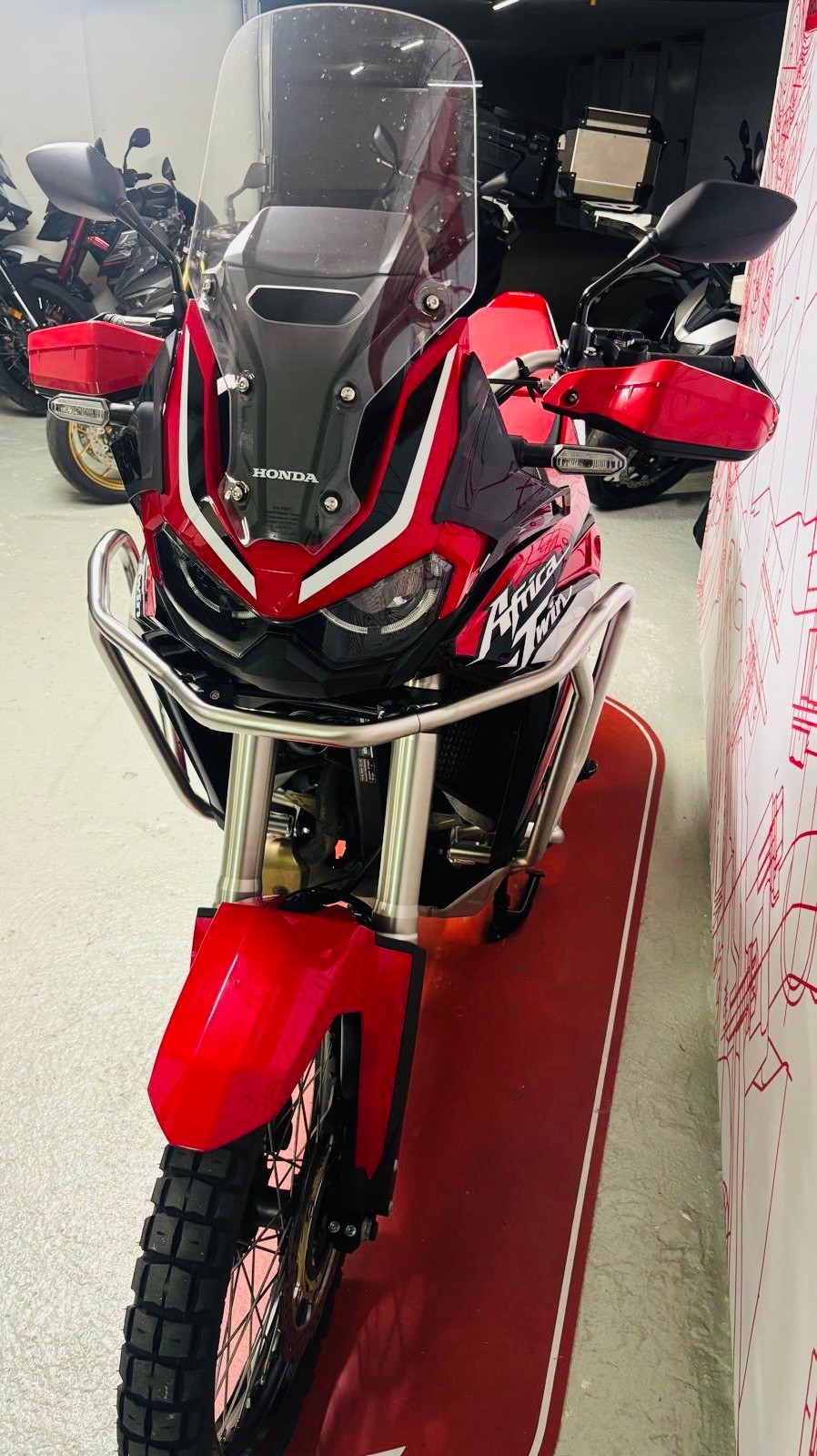 HONDA CRF 1100 DCT Africa Twin-showroom-element-3