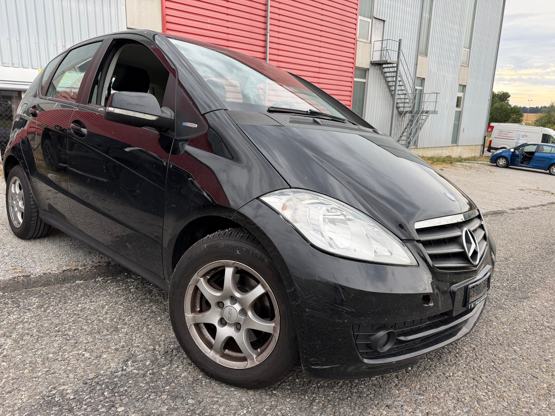 MERCEDES-BENZ A 160 CDI BlueEfficiency Elégance-image-8