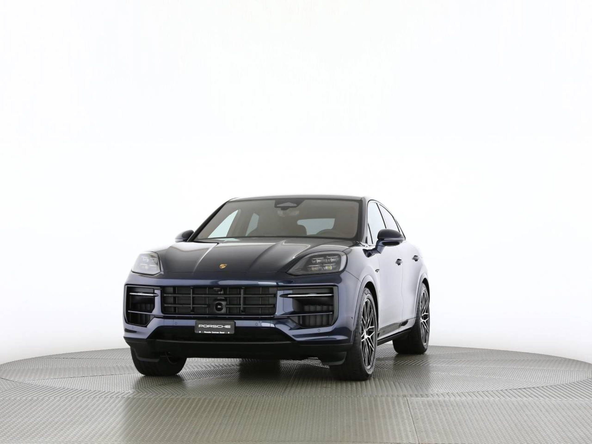 PORSCHE Cayenne E-Hybrid Coupé Black Edition-image-7