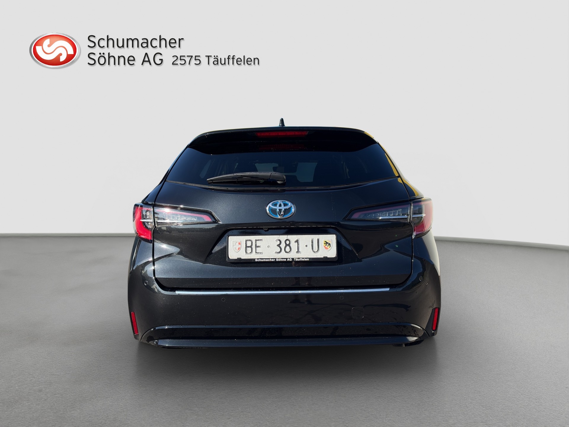 TOYOTA Corolla Touring Sports 1.8 HSD Trend e-CVT-image-3