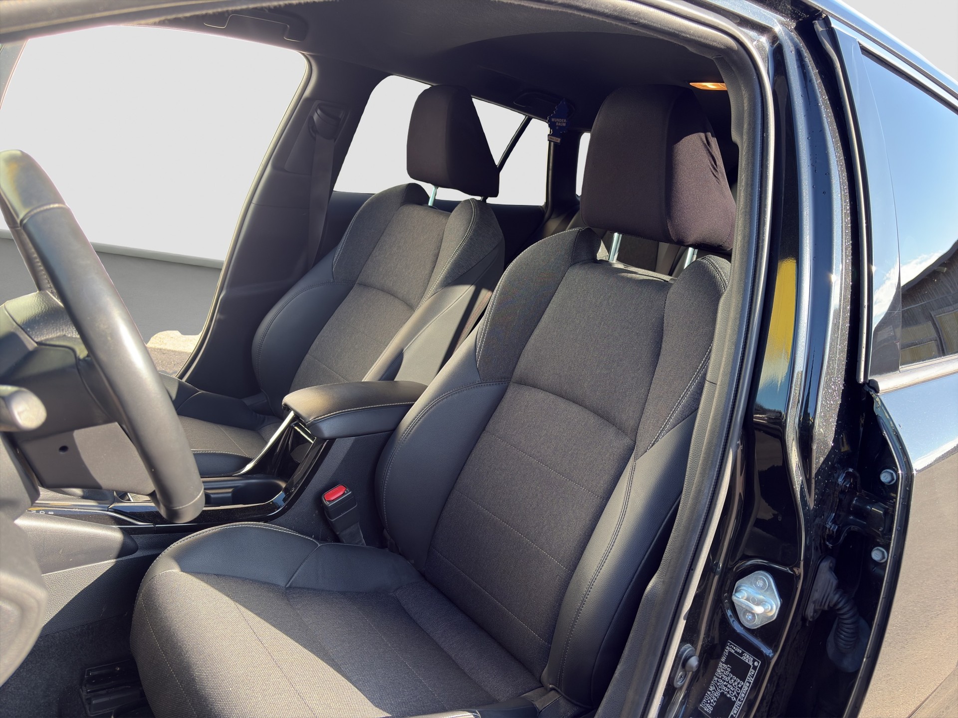 TOYOTA Corolla Touring Sports 1.8 HSD Trend e-CVT-image-9
