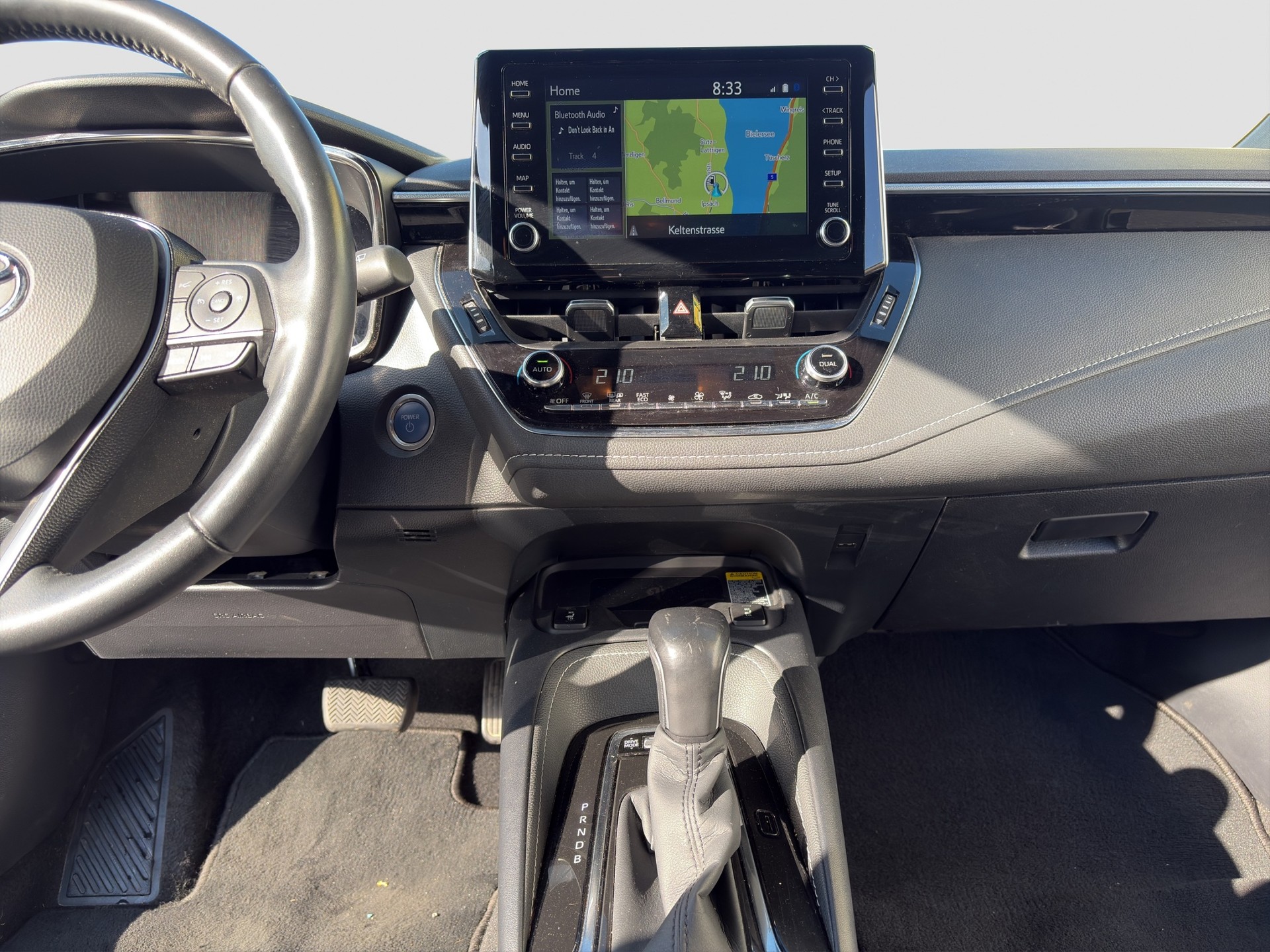 TOYOTA Corolla Touring Sports 1.8 HSD Trend e-CVT-image-13
