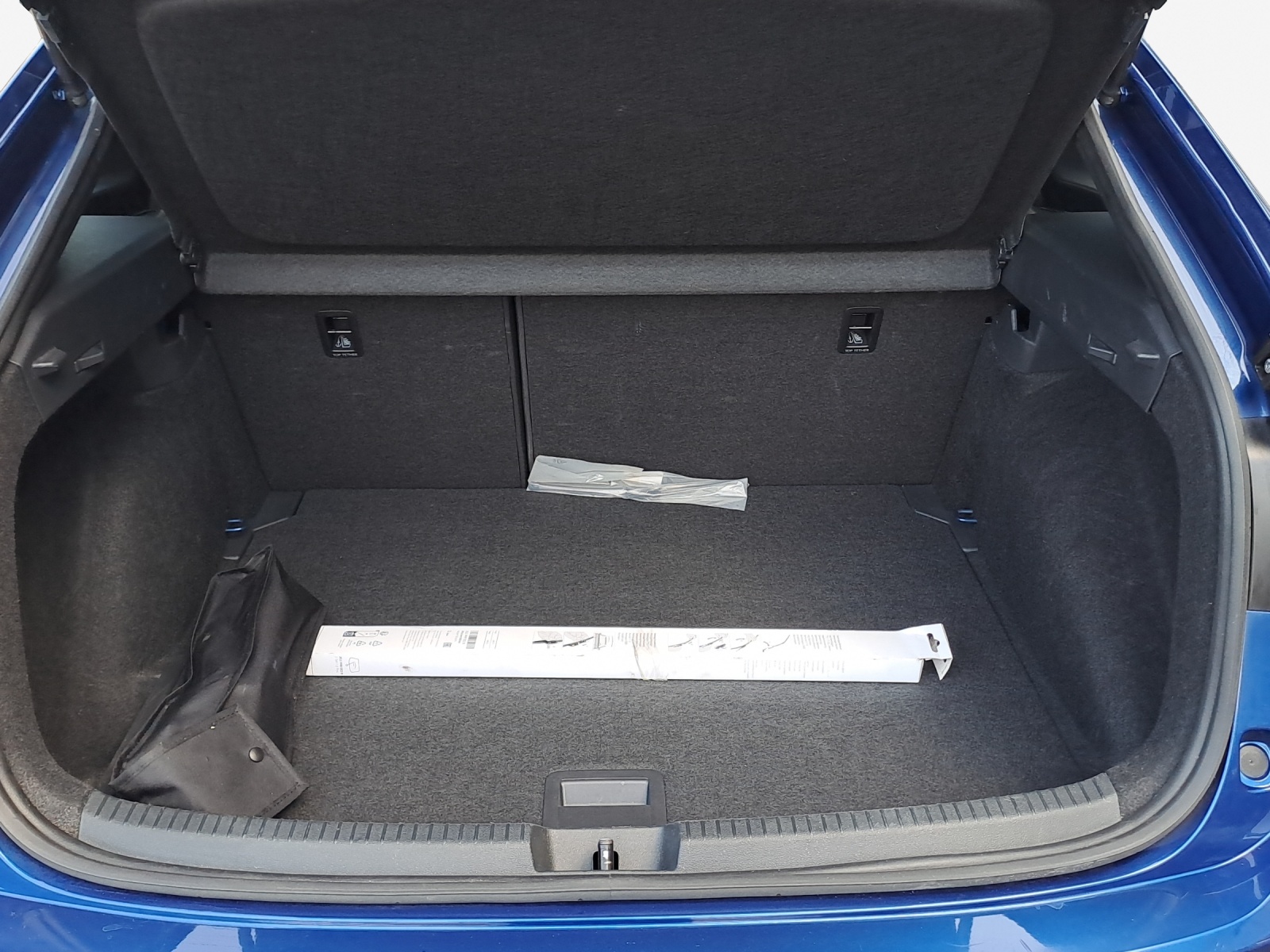 VW Taigo 1.5 TSI R-Line DSG-image-12
