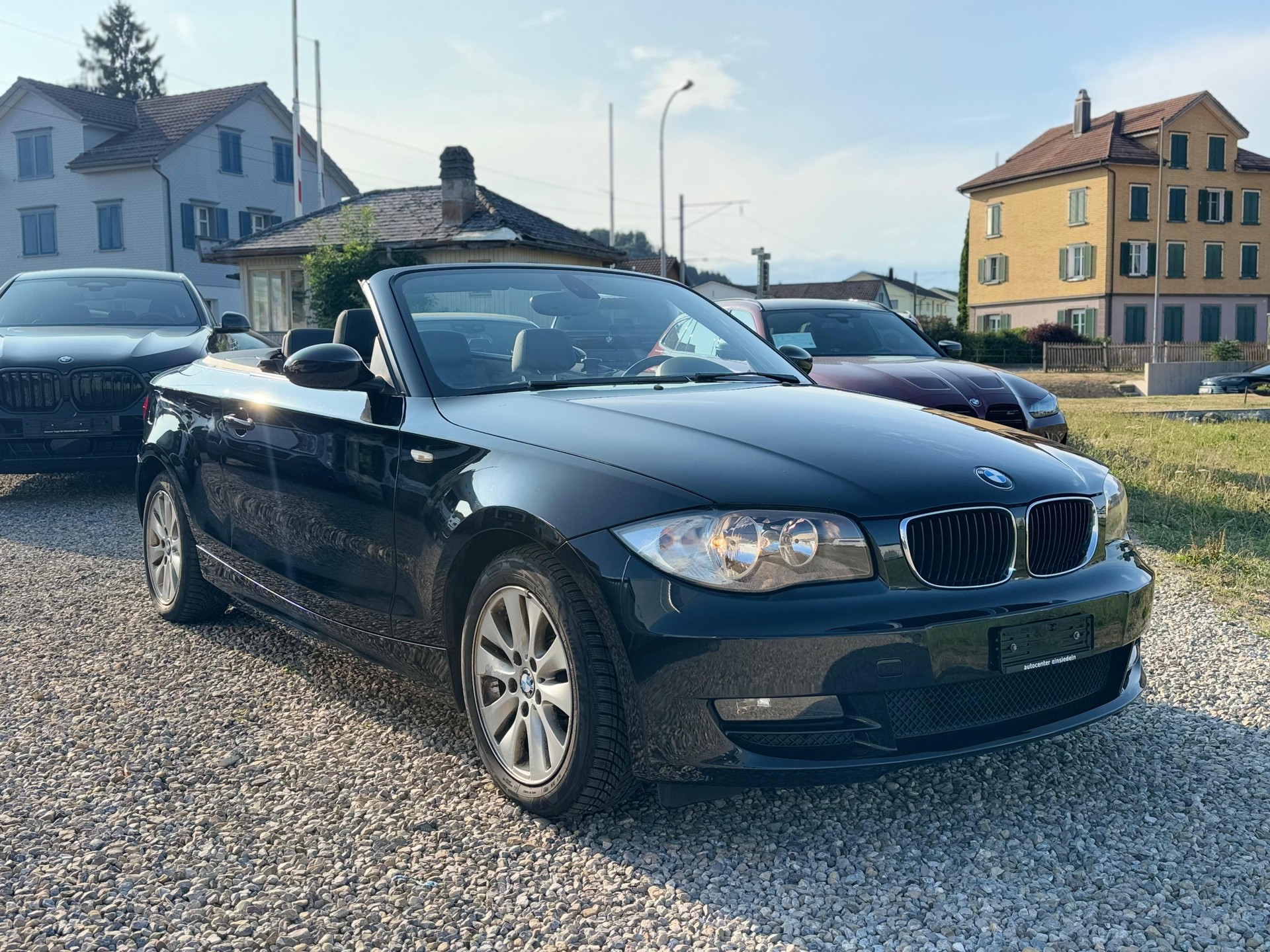 BMW 118d Cabrio-image-1