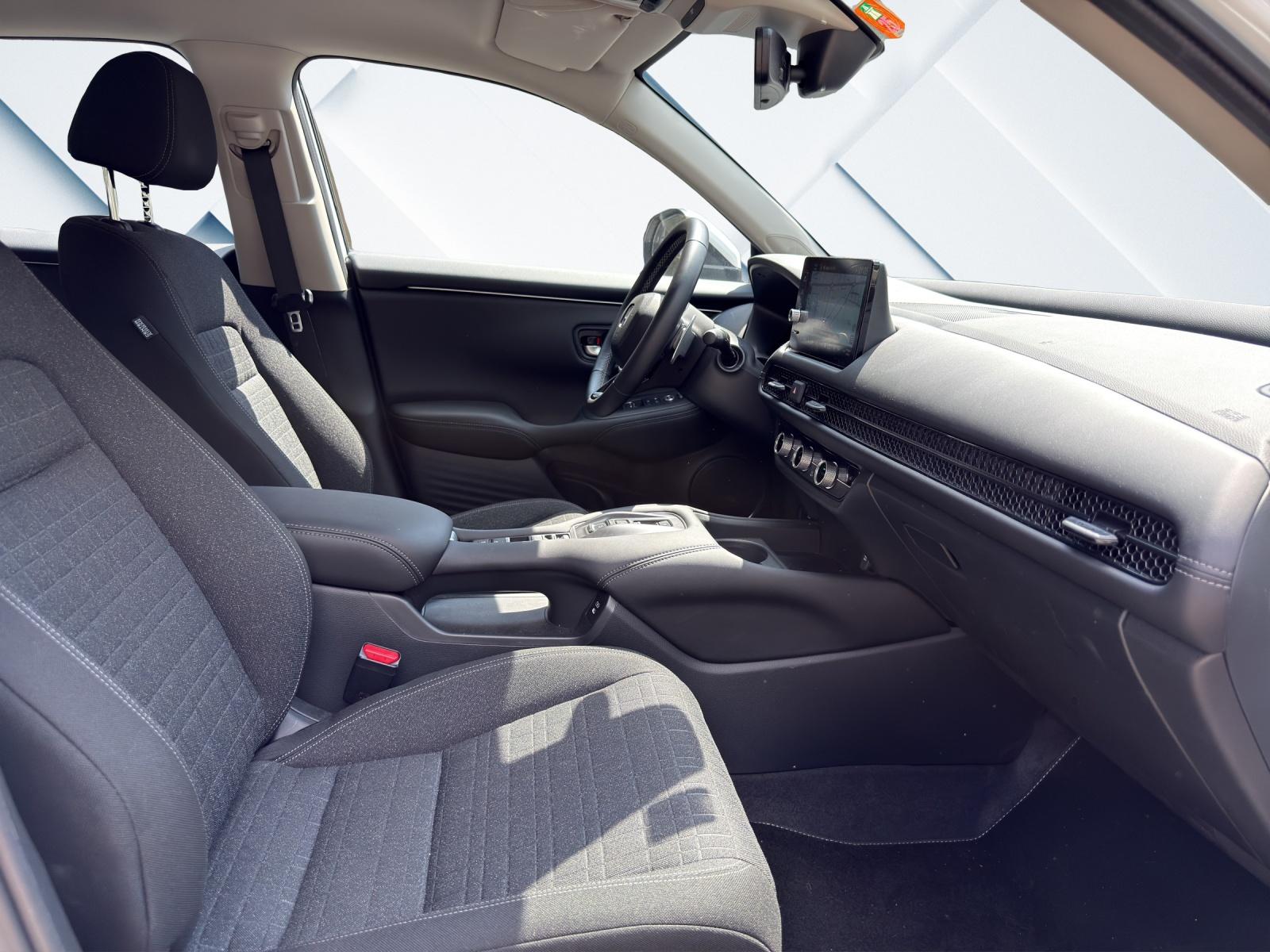 HONDA ZR-V 2.0 i-MMD Elegance, mit Totwinkel Assistenten-image-16