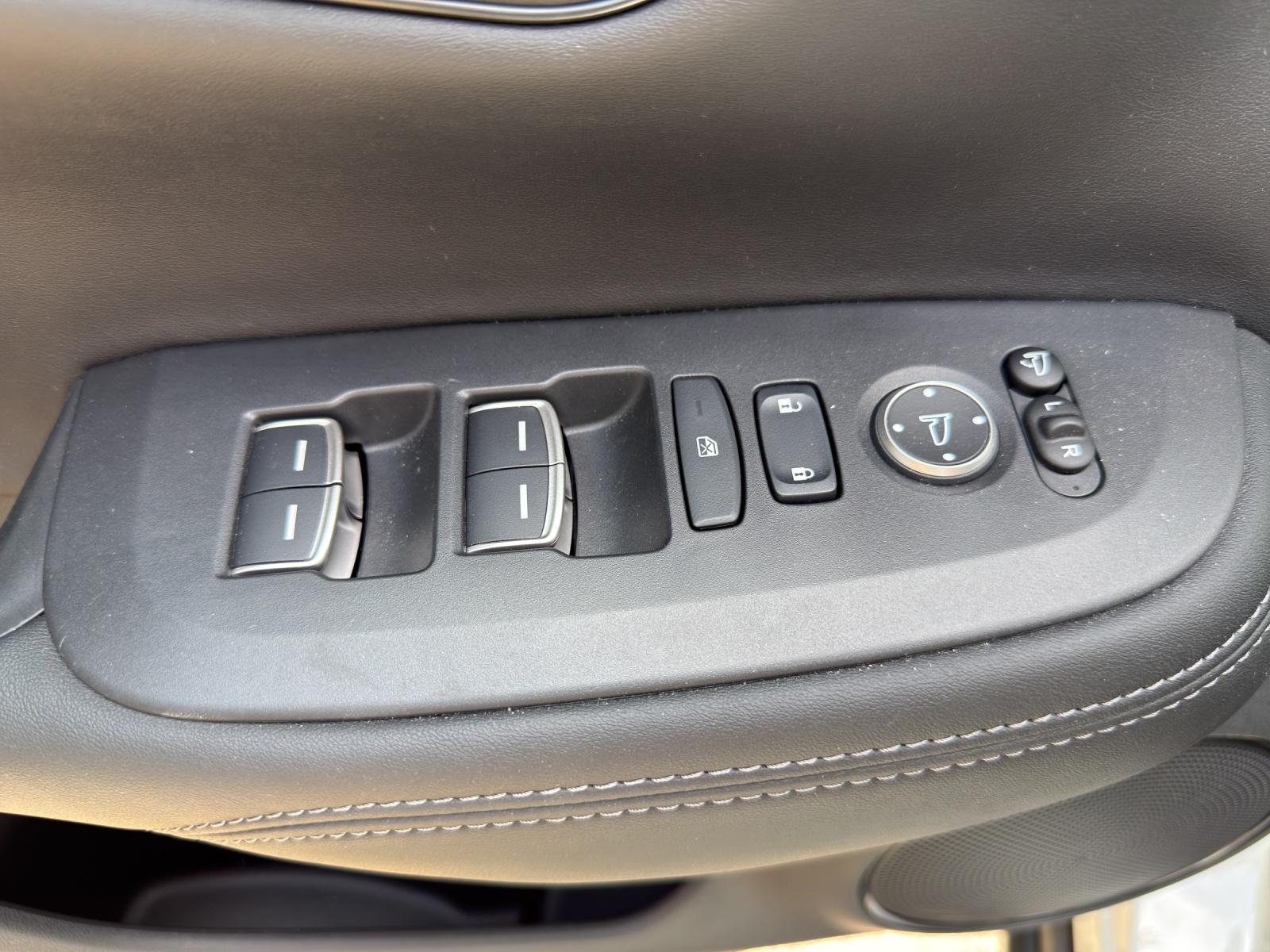 HONDA ZR-V 2.0 i-MMD Elegance, mit Totwinkel Assistenten-image-18