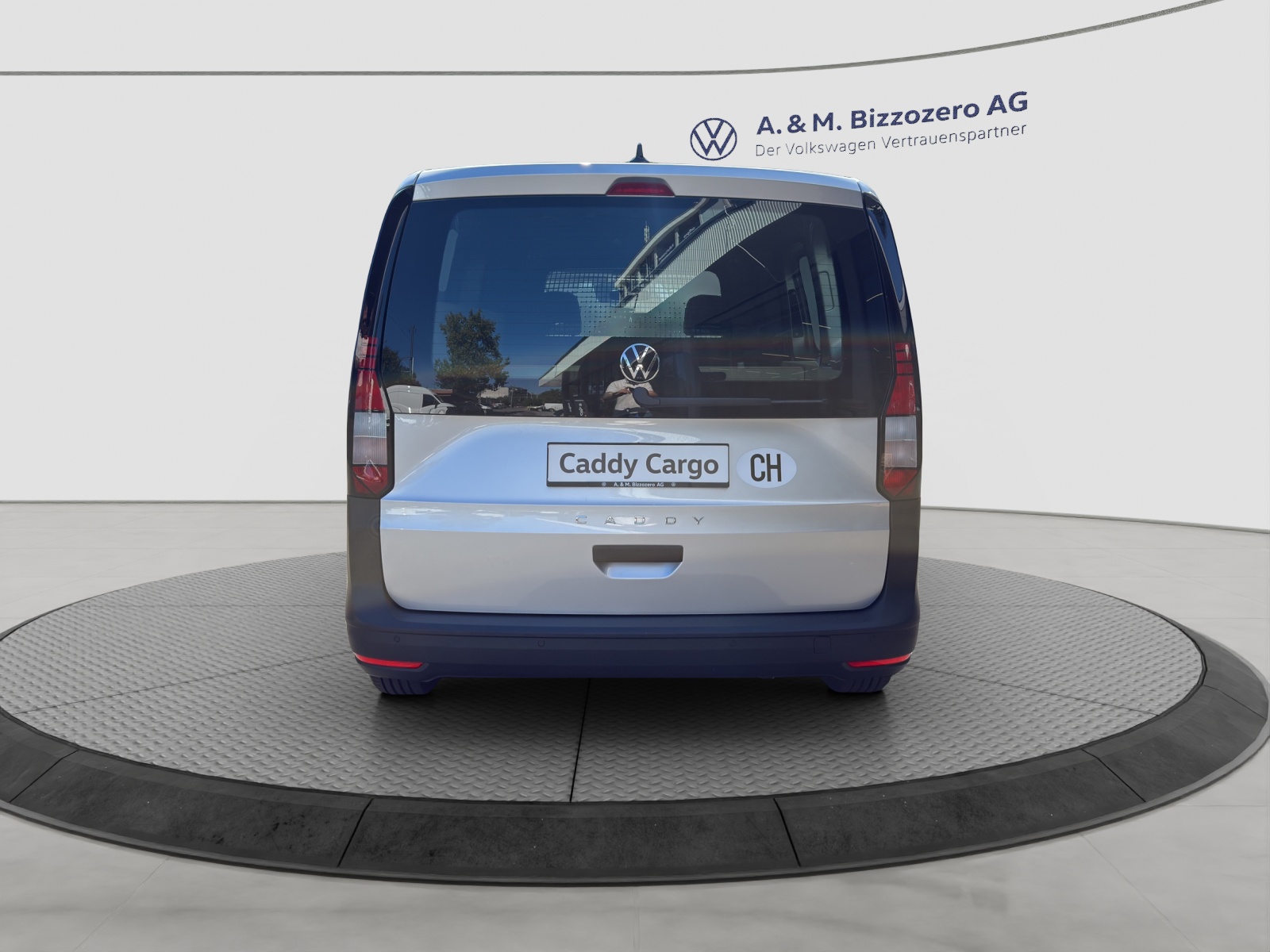 VW Caddy Cargo 1.5 TSI Entry-image-3