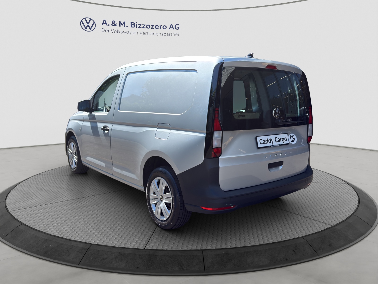 VW Caddy Cargo 1.5 TSI Entry-image-2