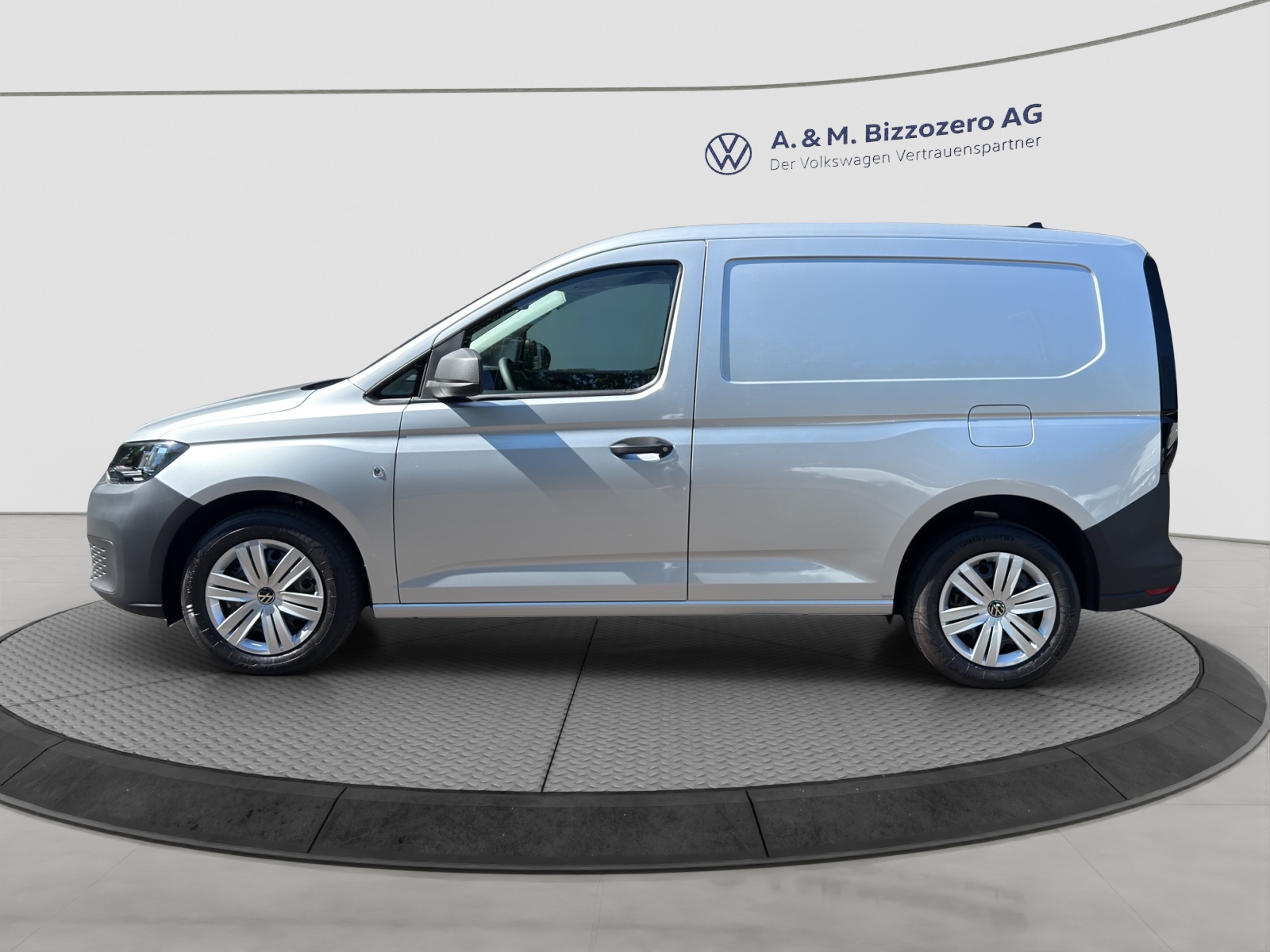 VW Caddy Cargo 1.5 TSI Entry-image-1