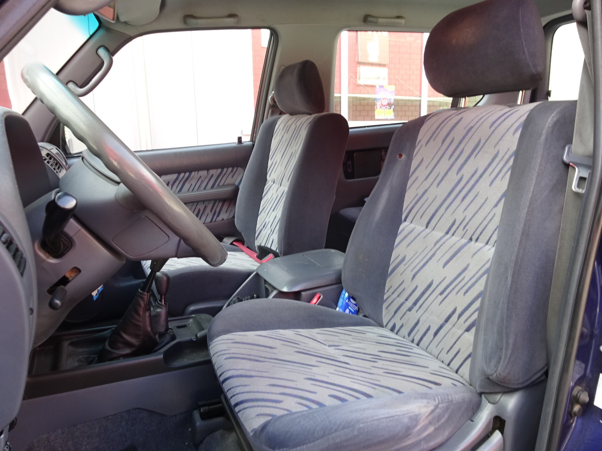 TOYOTA Land Cruiser 300 3.0 TD LX-image-17