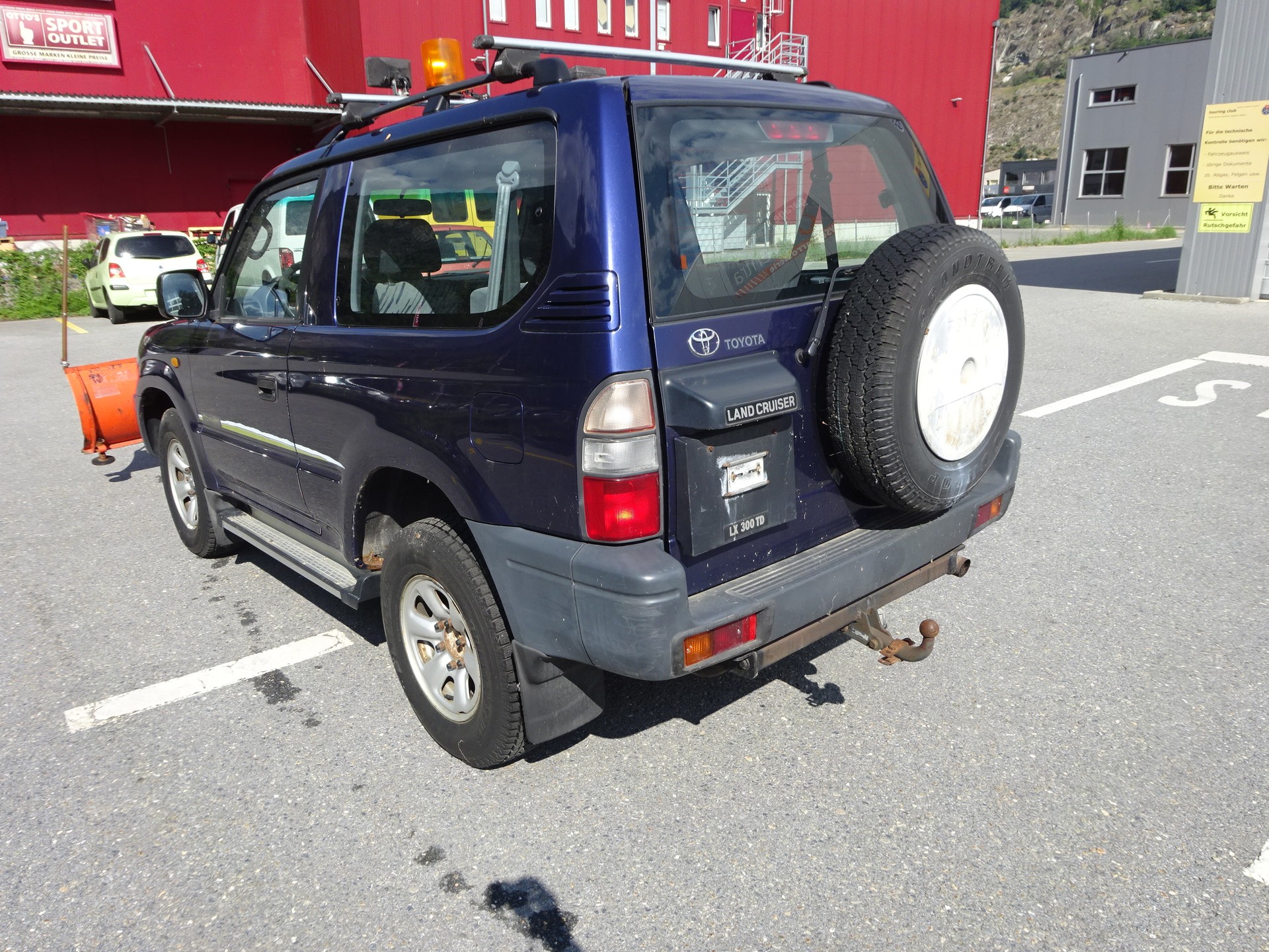 TOYOTA Land Cruiser 300 3.0 TD LX-image-6