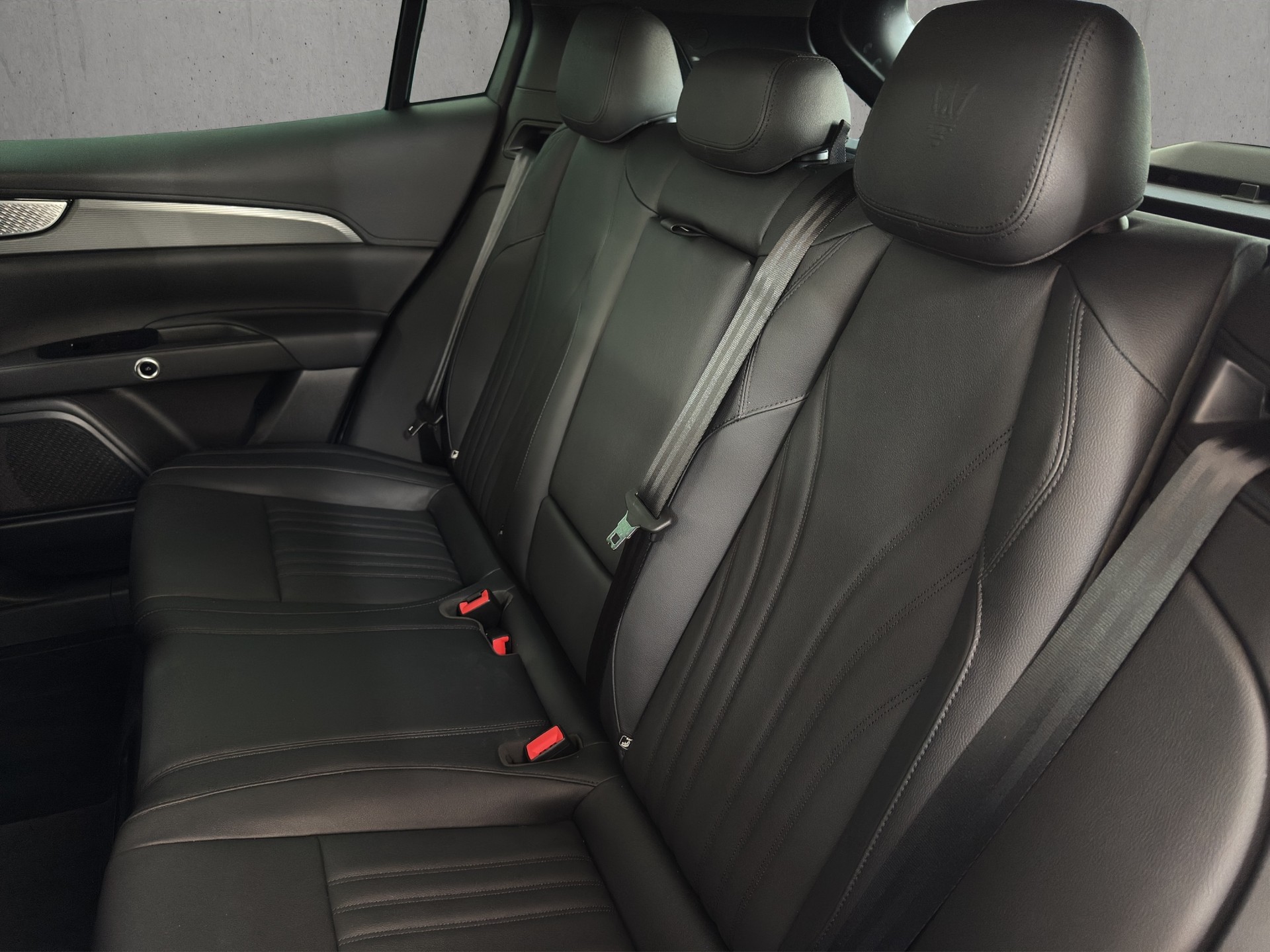 MASERATI Grecale 2.0 MHEV GT Hybrid Automatica "Pano-Sonus-HUD"-image-11