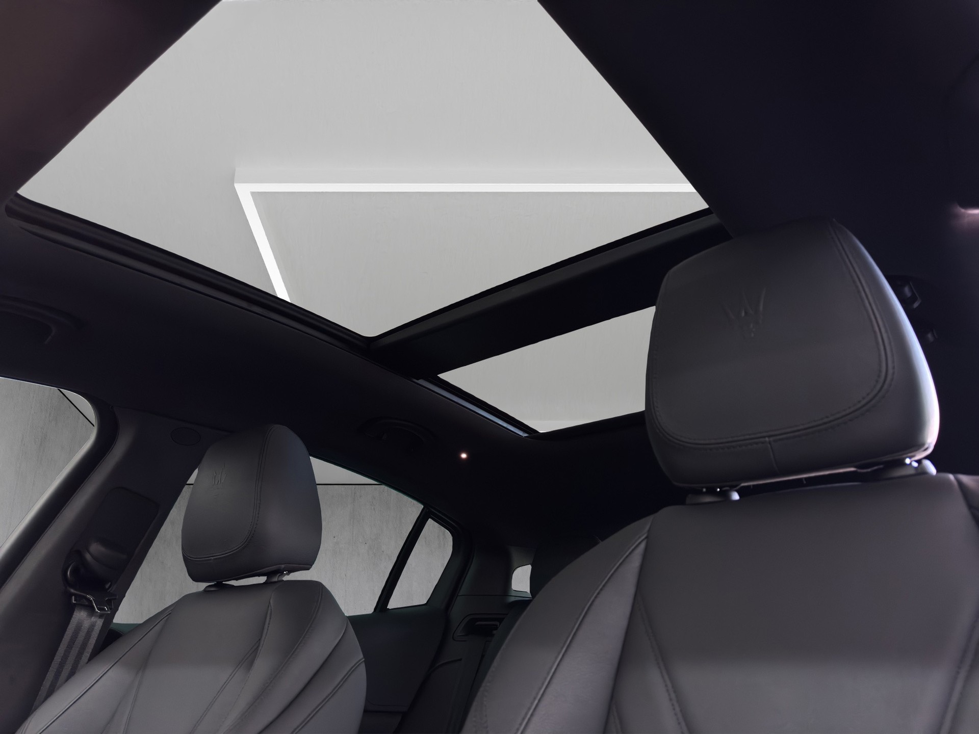 MASERATI Grecale 2.0 MHEV GT Hybrid Automatica "Pano-Sonus-HUD"-image-8