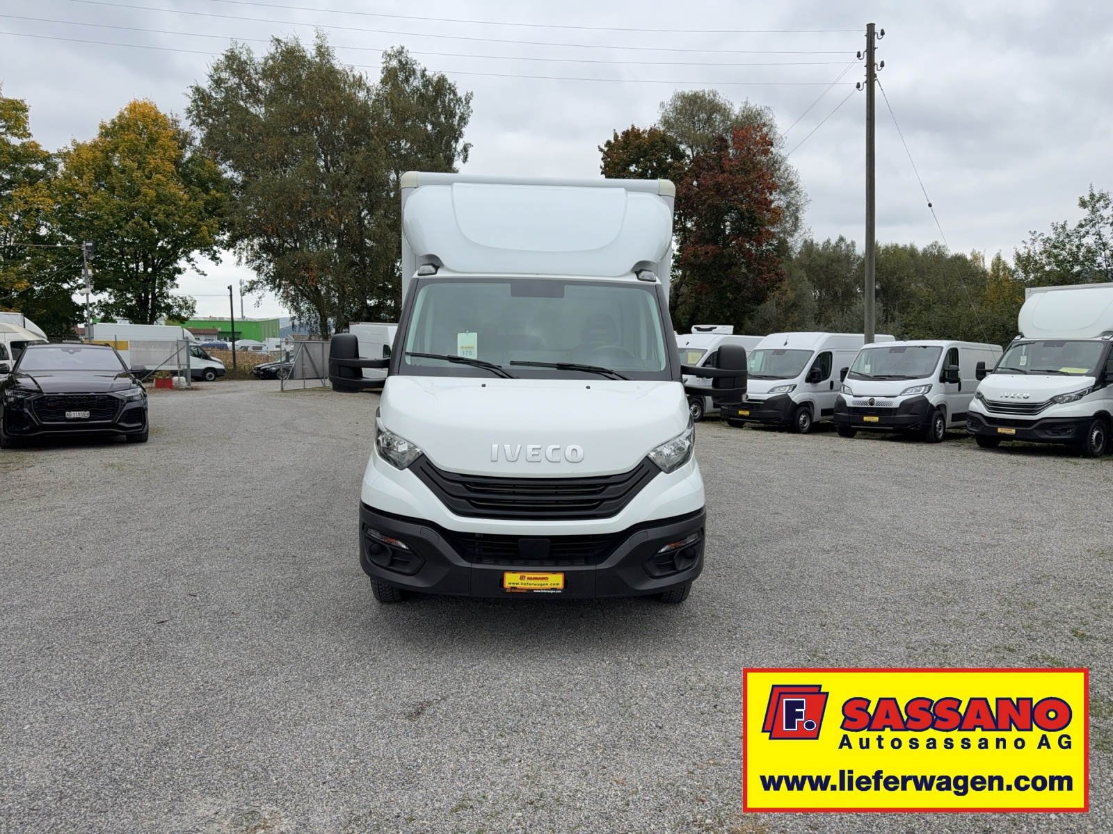 IVECO Daily 35 C 16 Koffer mit Hebebühne-image-2