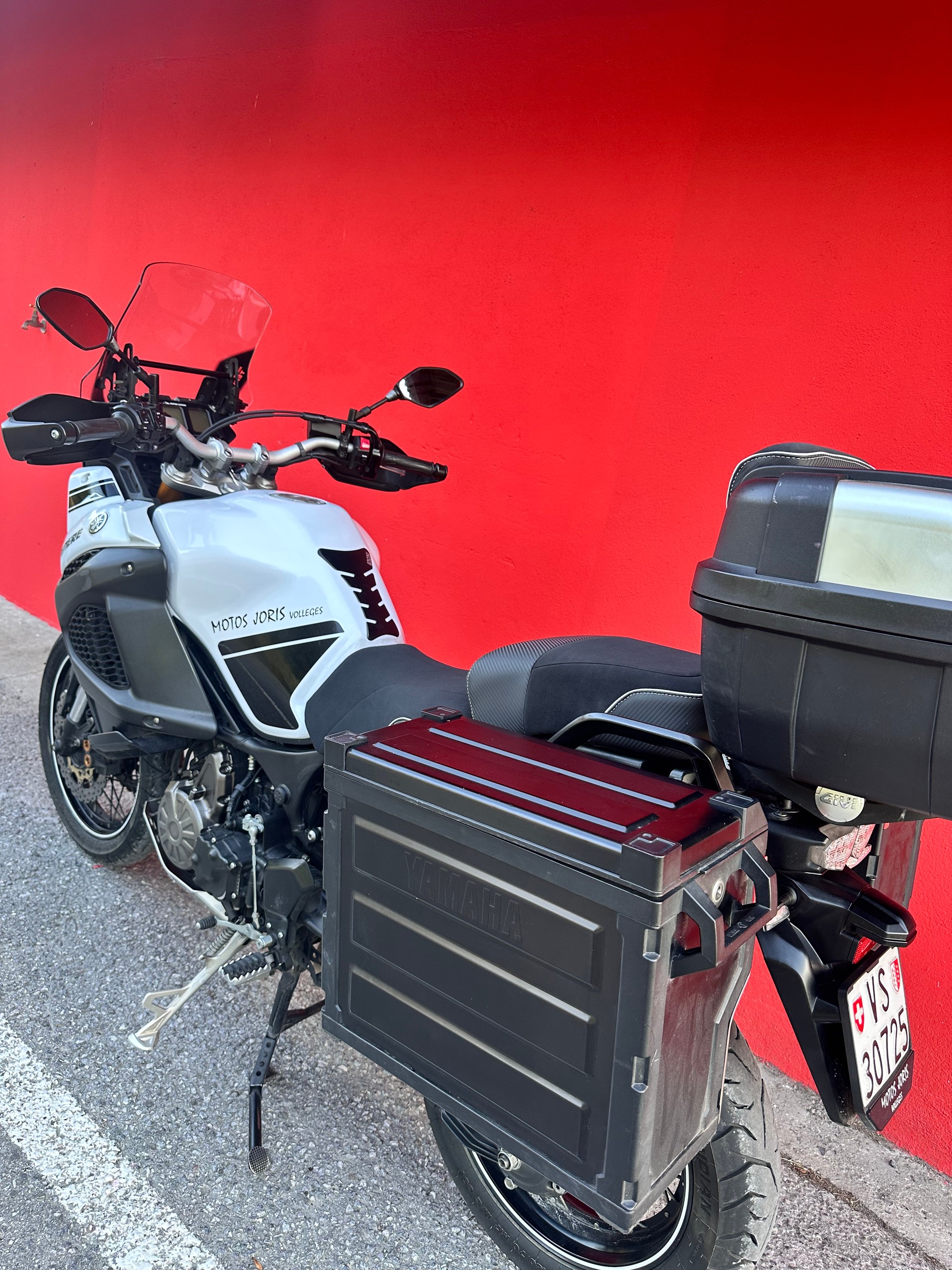 YAMAHA XT 1200 ZE Super Ténéré-image-13