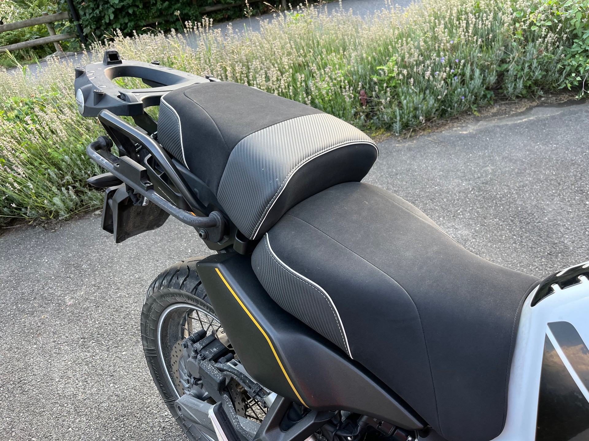 YAMAHA XT 1200 ZE Super Ténéré-image-10