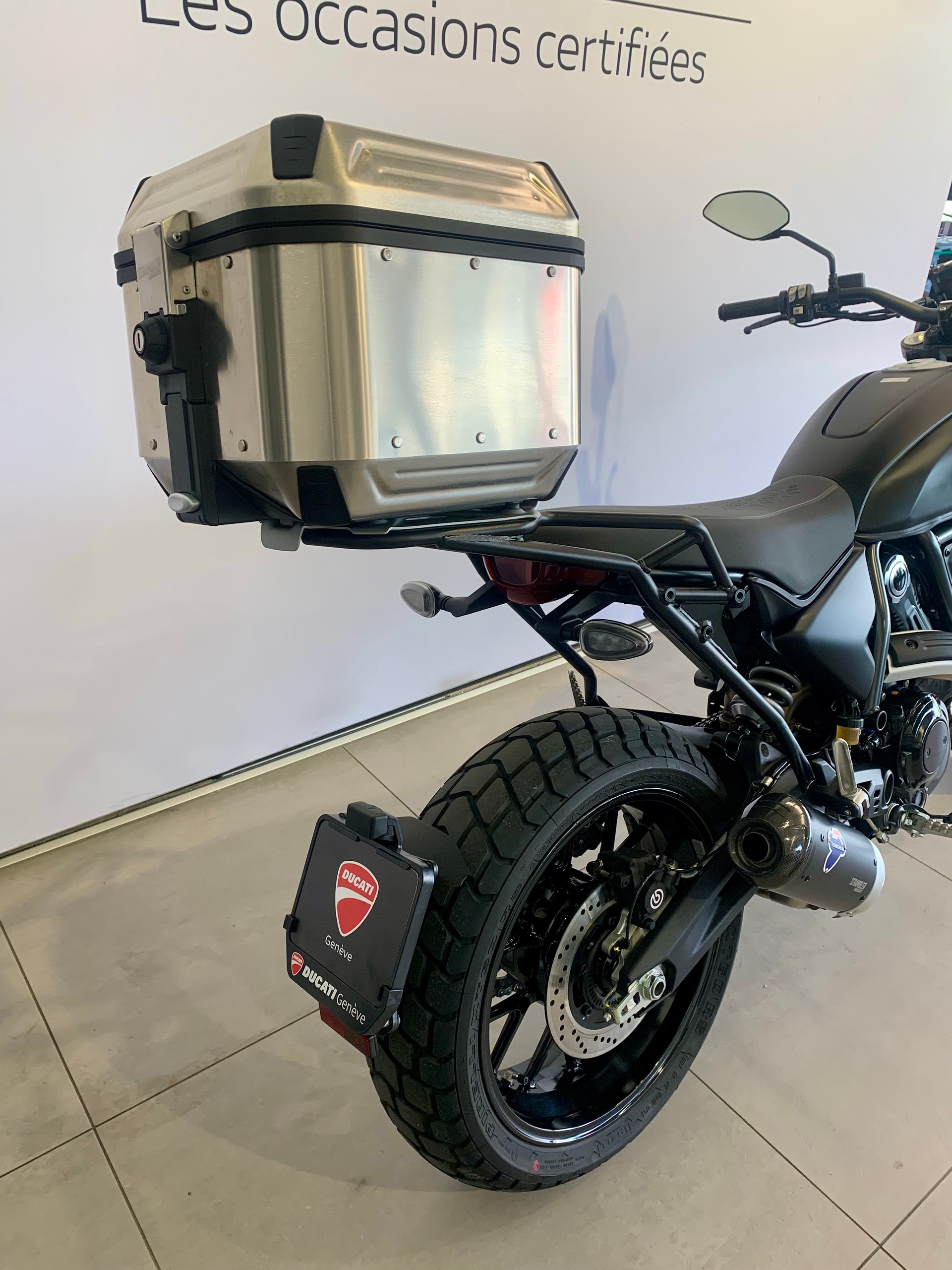 DUCATI Scrambler Icon Dark 35kw-image-7
