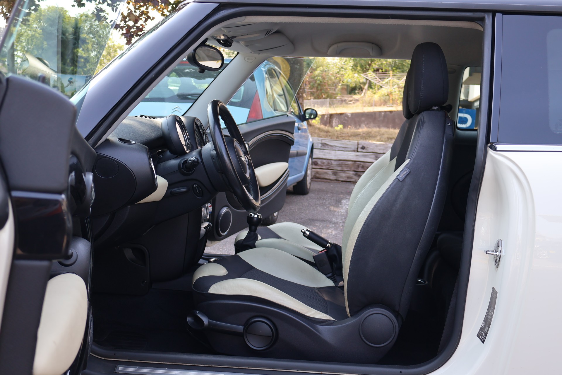 MINI Cooper-image-11
