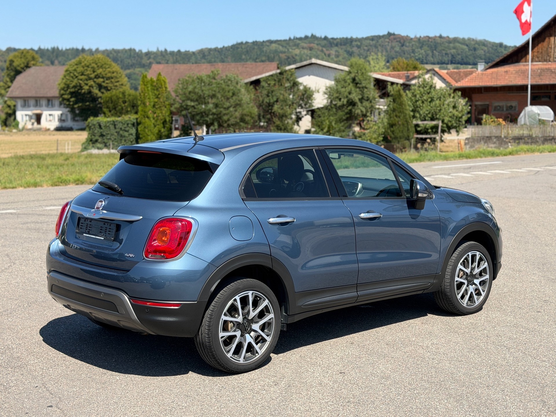 FIAT 500X 1.4T Cross 4x4 Automatic-image-14