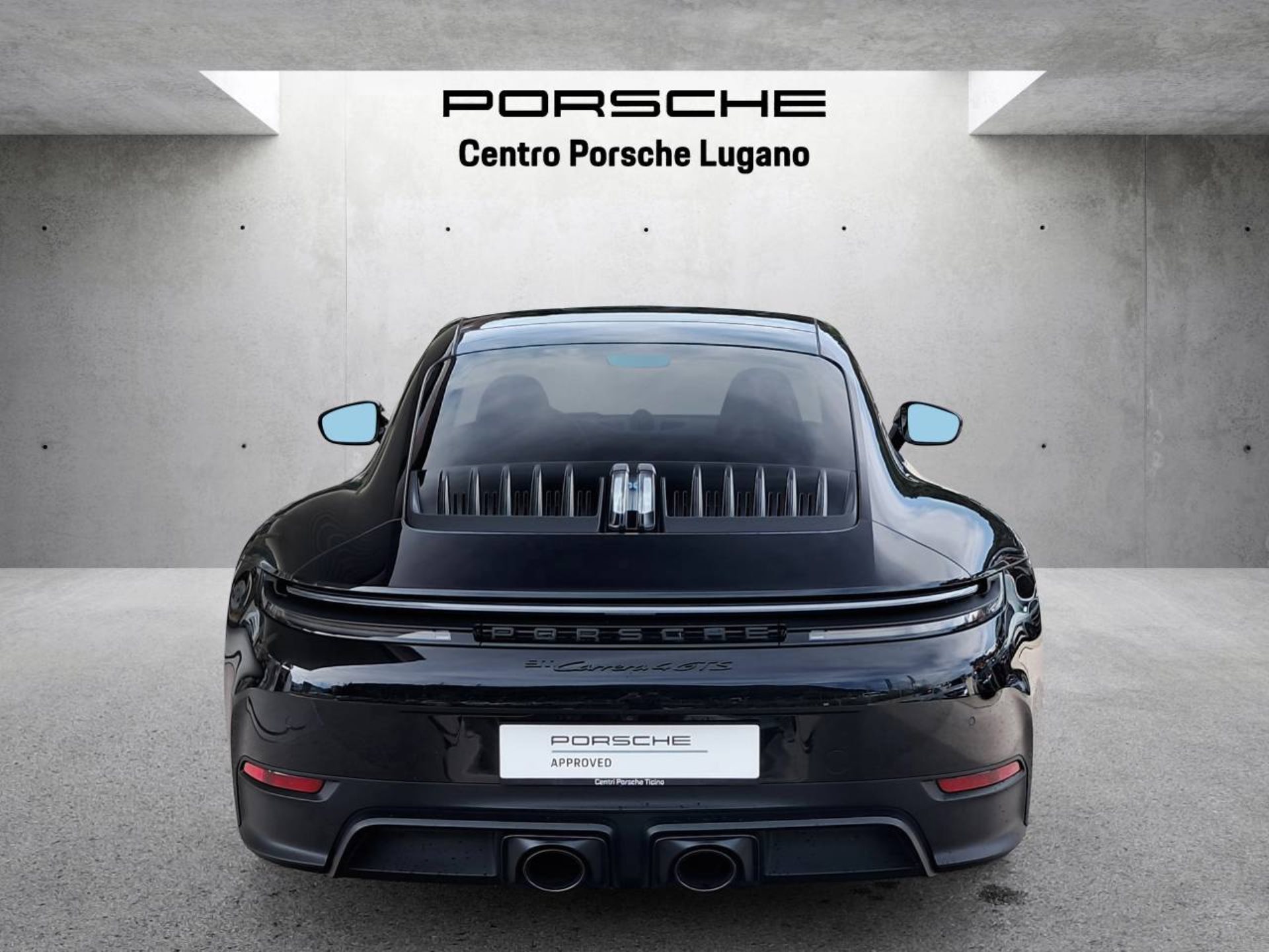 PORSCHE 911 Carrera 4 GTS-image-10