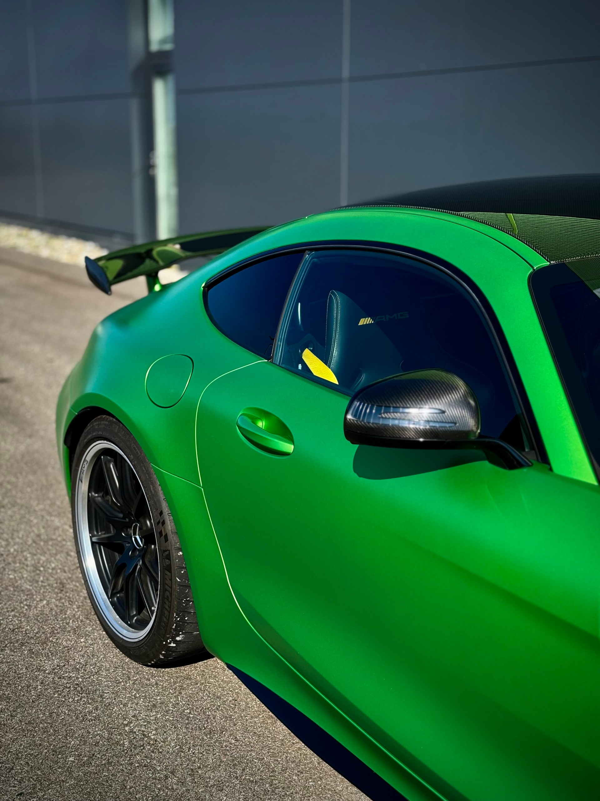 MERCEDES-BENZ AMG GT R TRACK PACKAGE-image-8