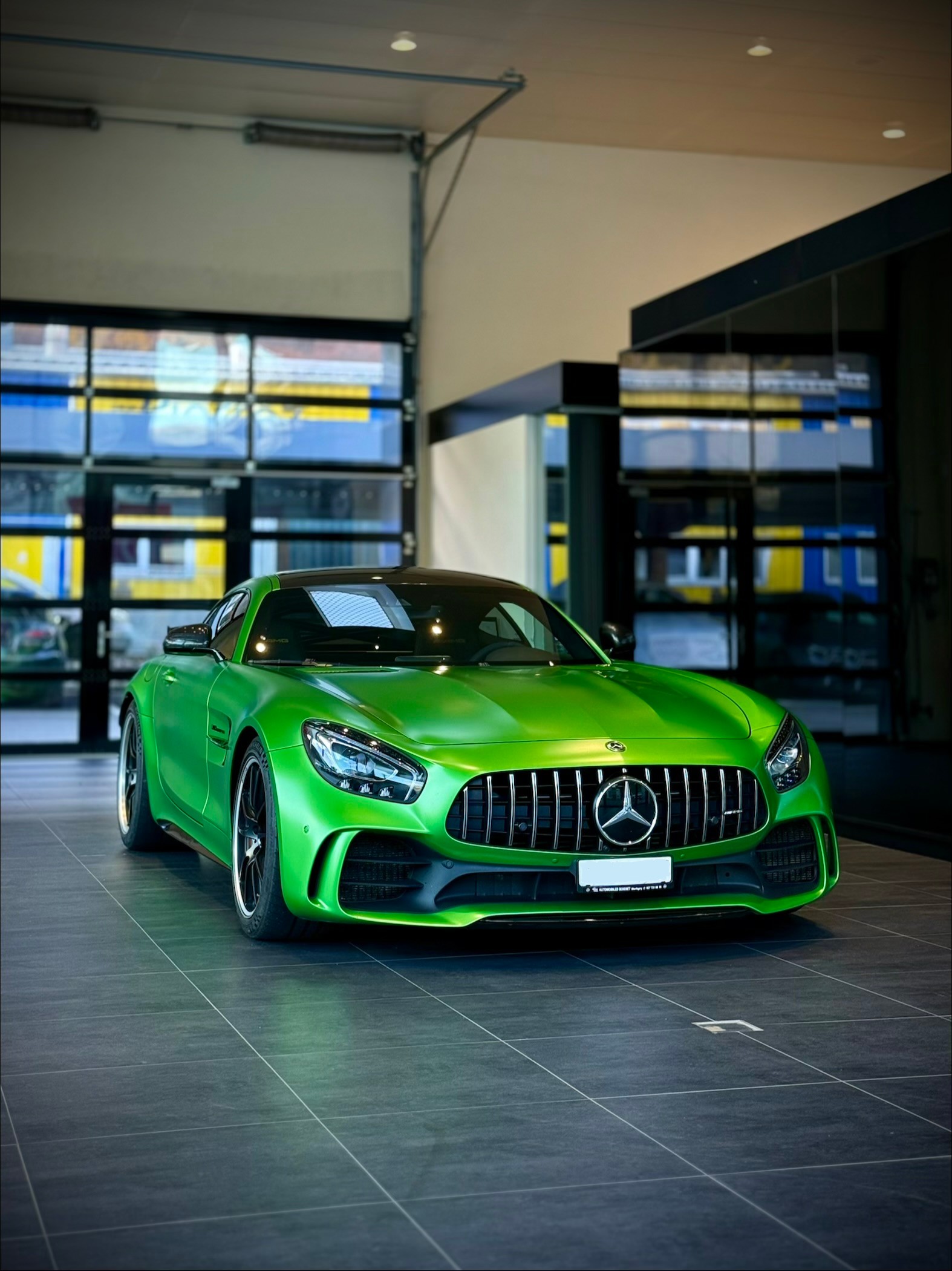 MERCEDES-BENZ AMG GT R TRACK PACKAGE-image-0