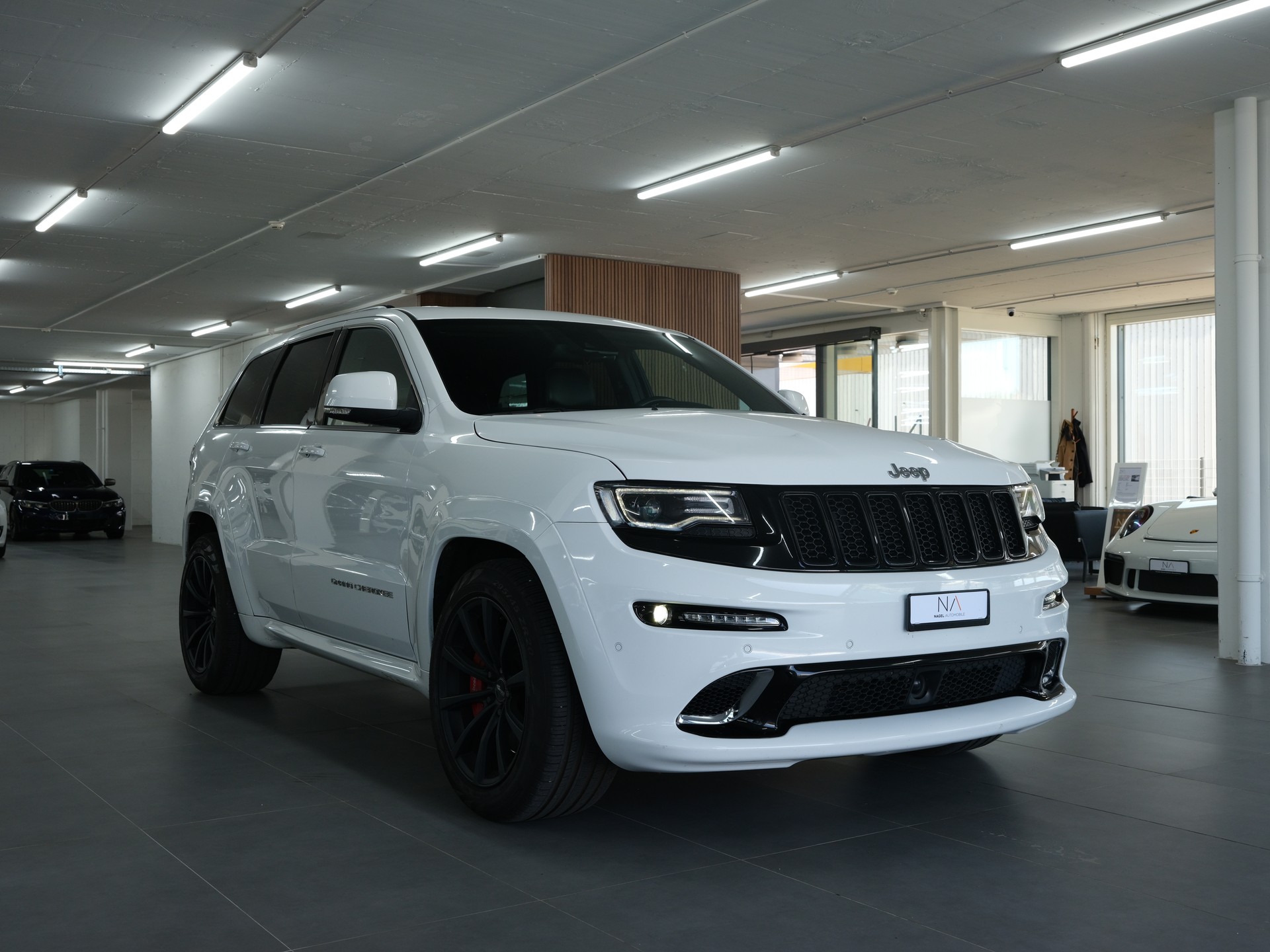 JEEP Grand Cherokee 6.4 V8 HEMI SRT8 Automatic *Harman & Kardon* *Panorama* *Rückfahrkamera*-image-1