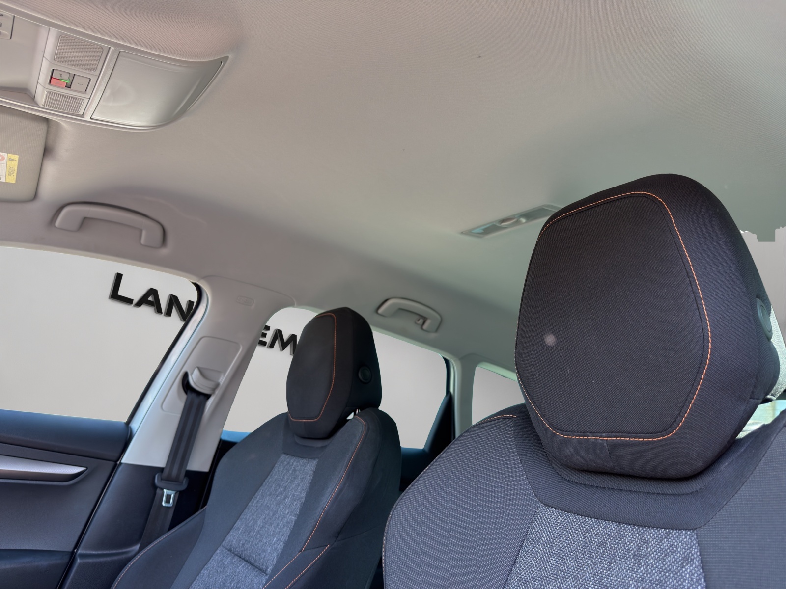 SKODA Karoq 1.5 TSI ACT Clever DSG-image-15