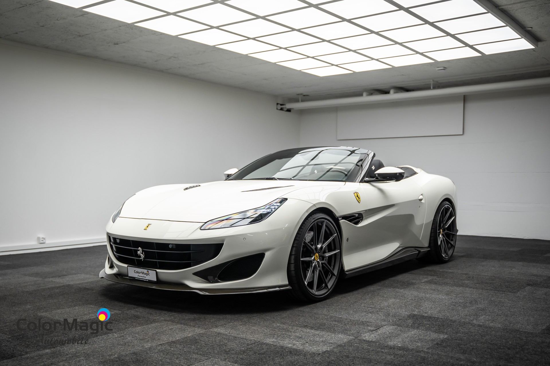 FERRARI PORTOFINO * FULL NOVITEC * FULL CARBON * 1 OF 1 * 9600KM * FRISCH AB FERRARI SERVICE * FERRARI APPROVED GARANTIE *