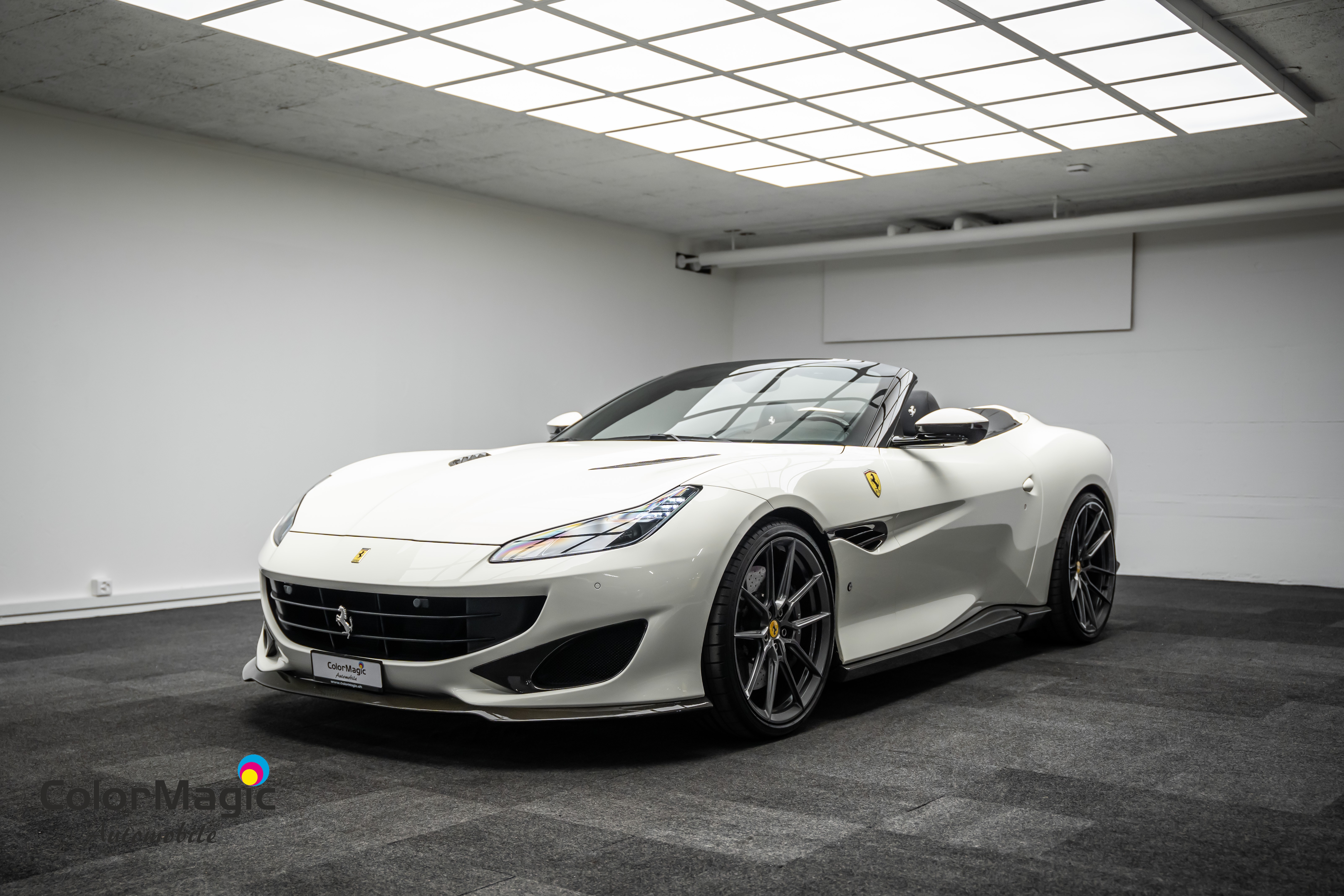 Ferrari PORTOFINO * FULL NOVITEC * FULL CARBON * 1 OF 1 * 9600KM * FRISCH AB FERRARI SERVICE * FERRARI APPROVED GARANTIE *