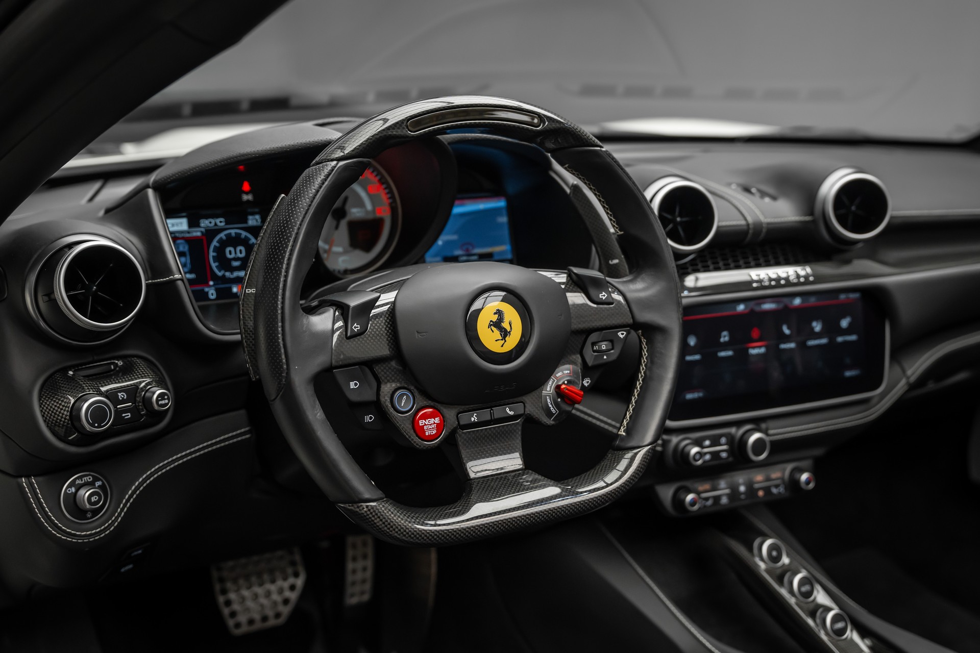 FERRARI PORTOFINO * FULL NOVITEC * FULL CARBON * 1 OF 1 * 9600KM * FRISCH AB FERRARI SERVICE * FERRARI APPROVED GARANTIE *-image-22