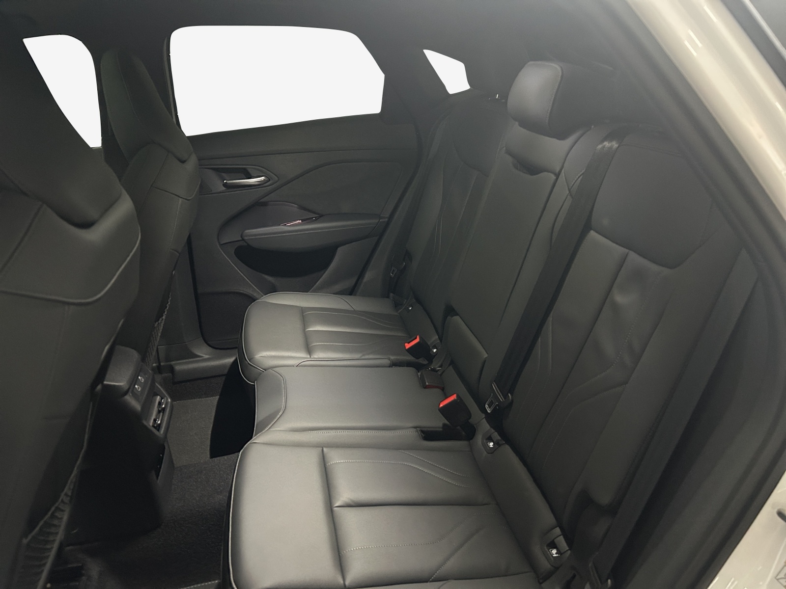 AUDI Q3 Sportback TFSI quattro 195 kW S tronic-image-11