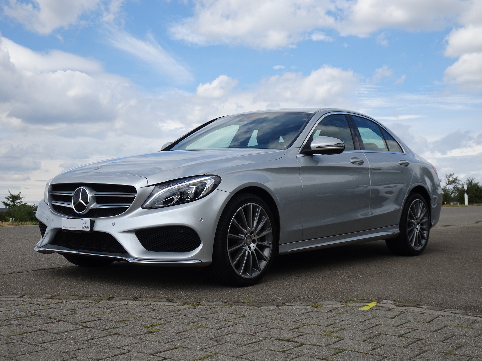 MERCEDES-BENZ C 200 AMG Line 4Matic 7G-Tronic