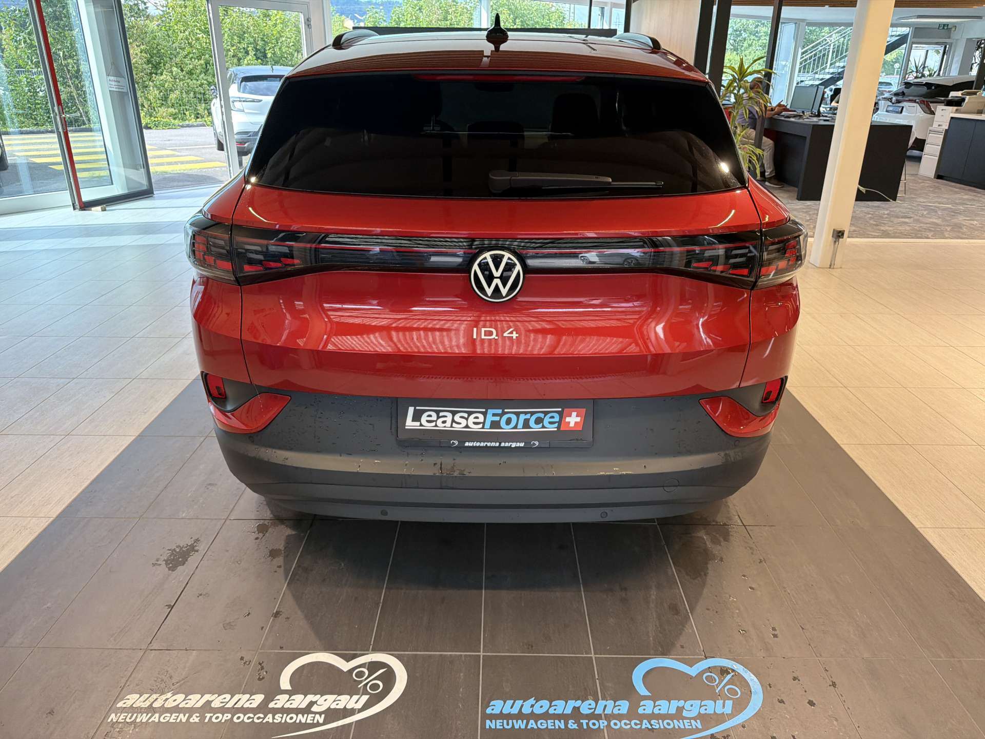 VW ID.4 Pro 77 kWh 285PS Automat-image-12