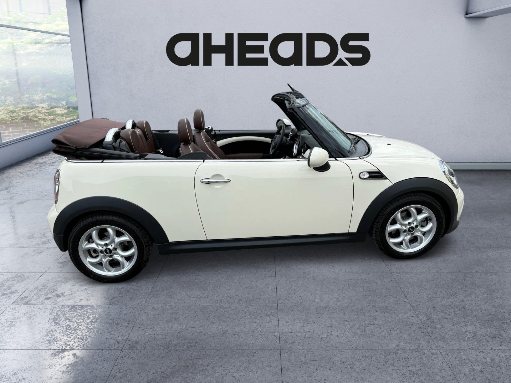MINI Cooper Cabriolet-image-1