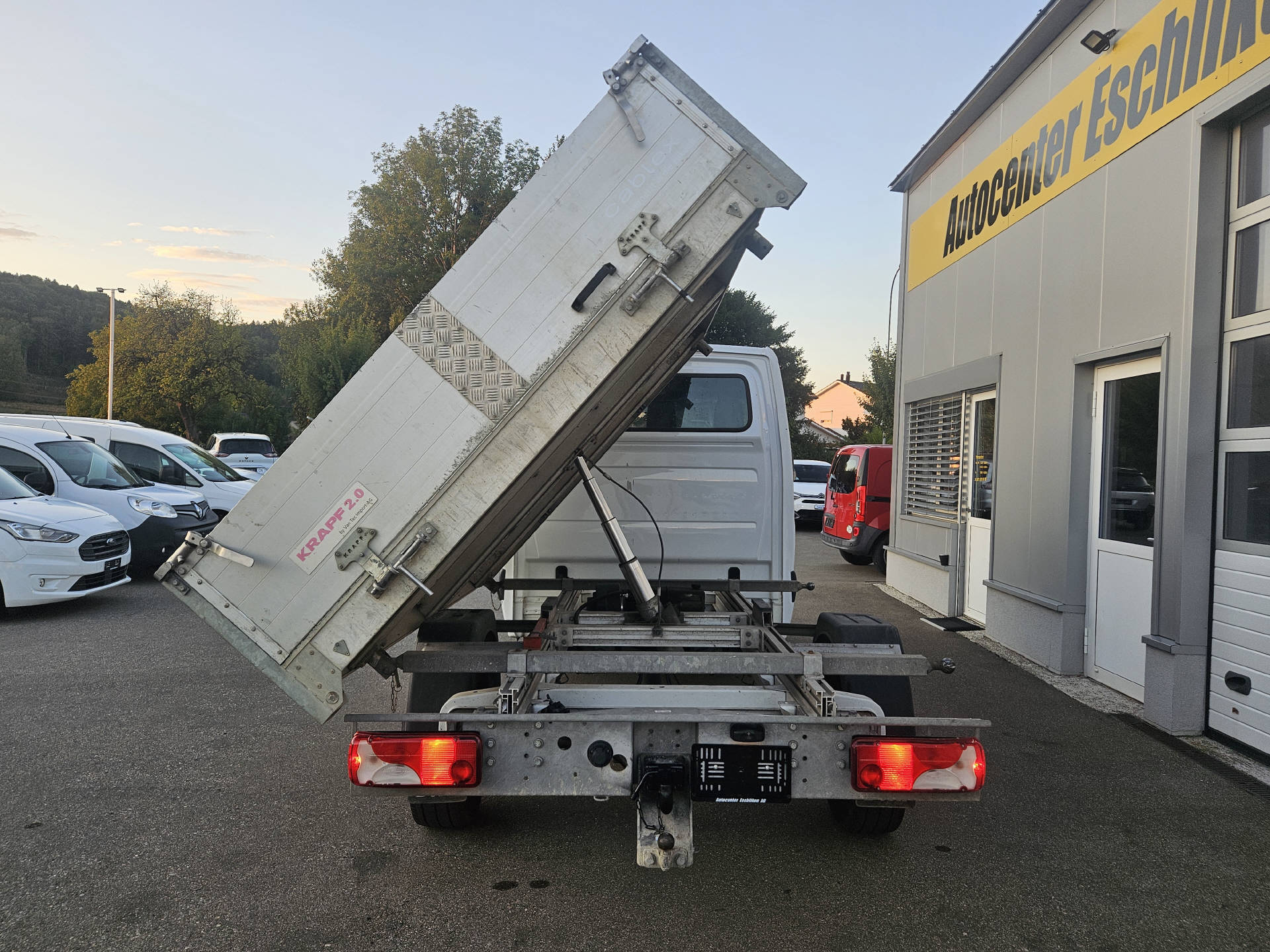 MERCEDES-BENZ Sprinter 317 Kab.-Ch. 3665 S 2.0 CDI 170* Automat * Klima * 3-Seitenkipper * Gratis-Service *-image-11