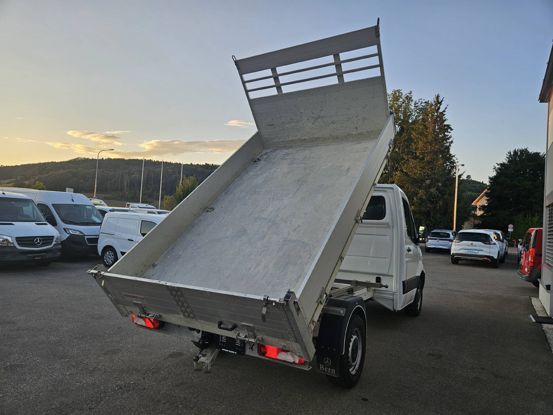MERCEDES-BENZ Sprinter 317 Kab.-Ch. 3665 S 2.0 CDI 170* Automat * Klima * 3-Seitenkipper * Gratis-Service *-image-5
