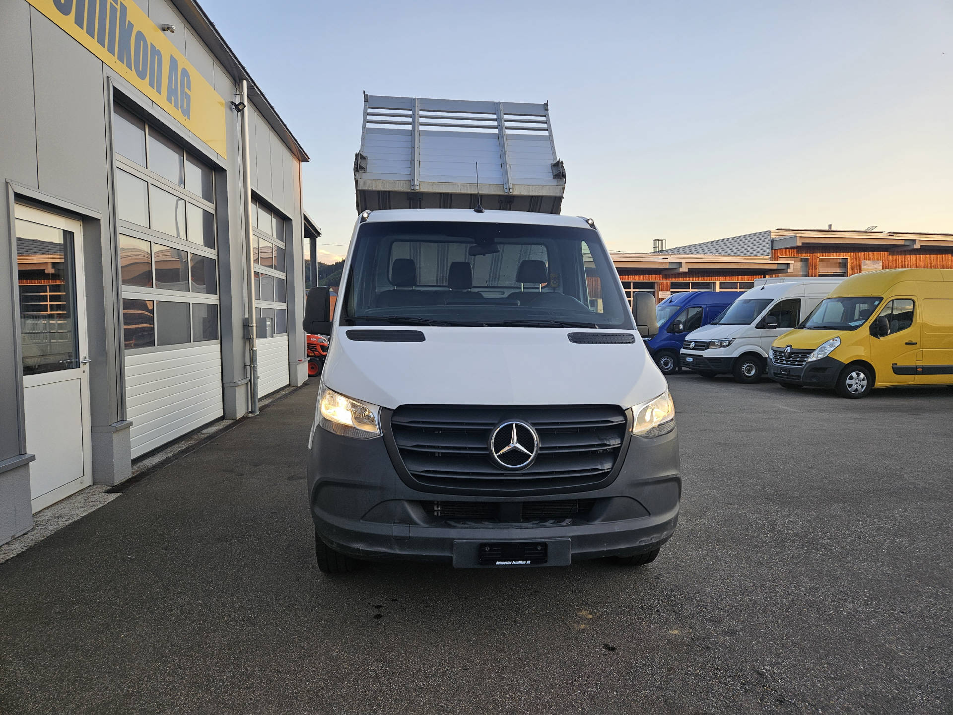 MERCEDES-BENZ Sprinter 317 Kab.-Ch. 3665 S 2.0 CDI 170* Automat * Klima * 3-Seitenkipper * Gratis-Service *-image-3