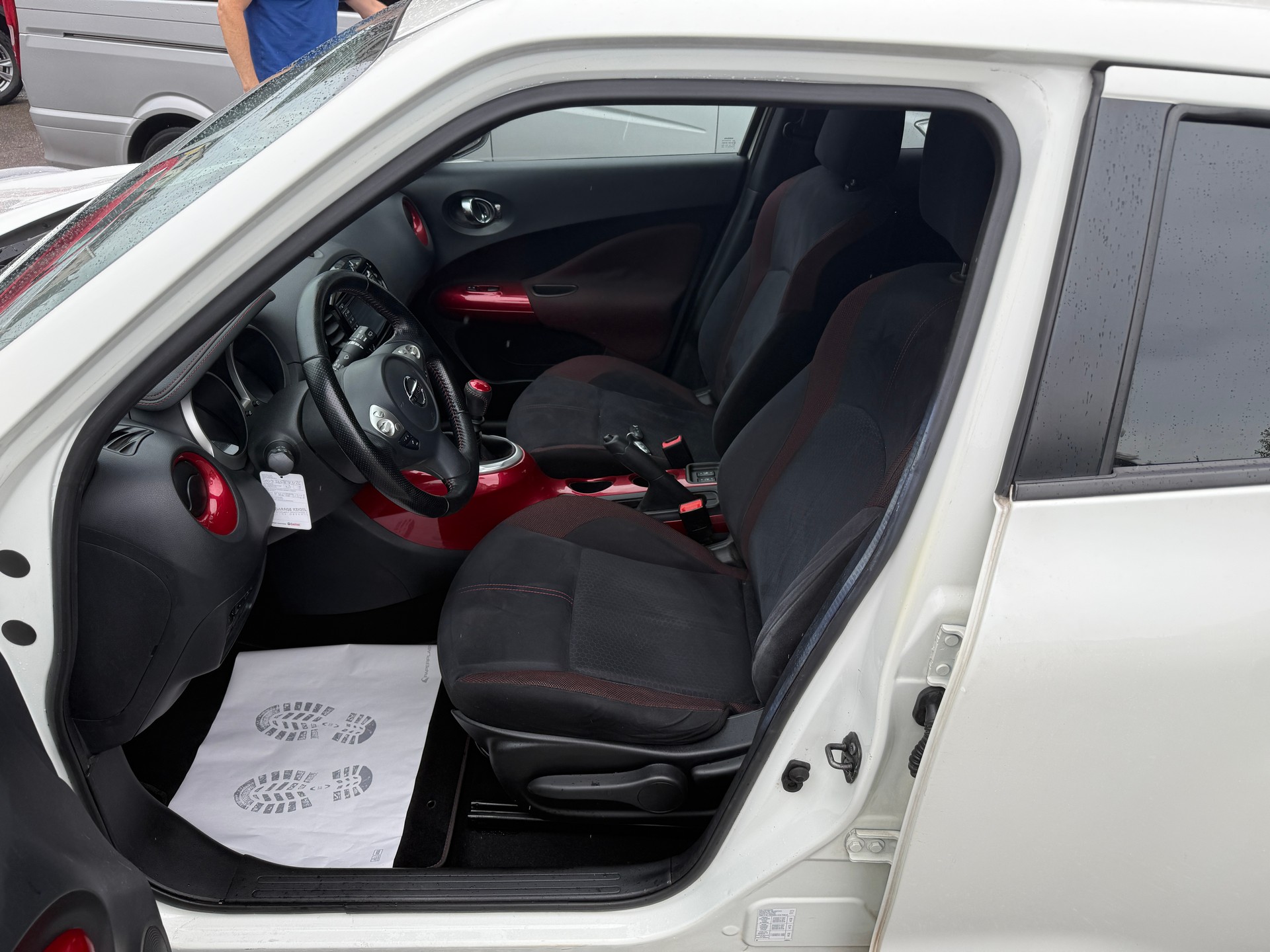 NISSAN Juke 1.6 DIG-T acenta-image-6